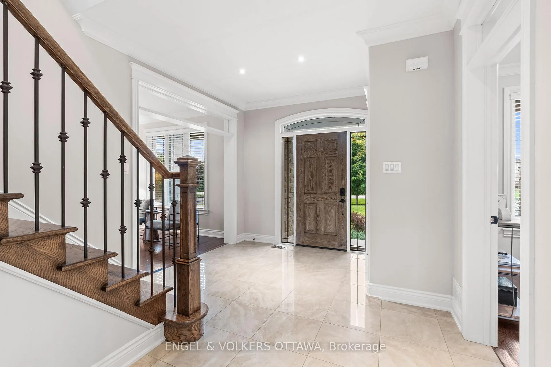 Photo 7 of 6808 Suncrest Drive, Ottawa, Greely — HOMEH
