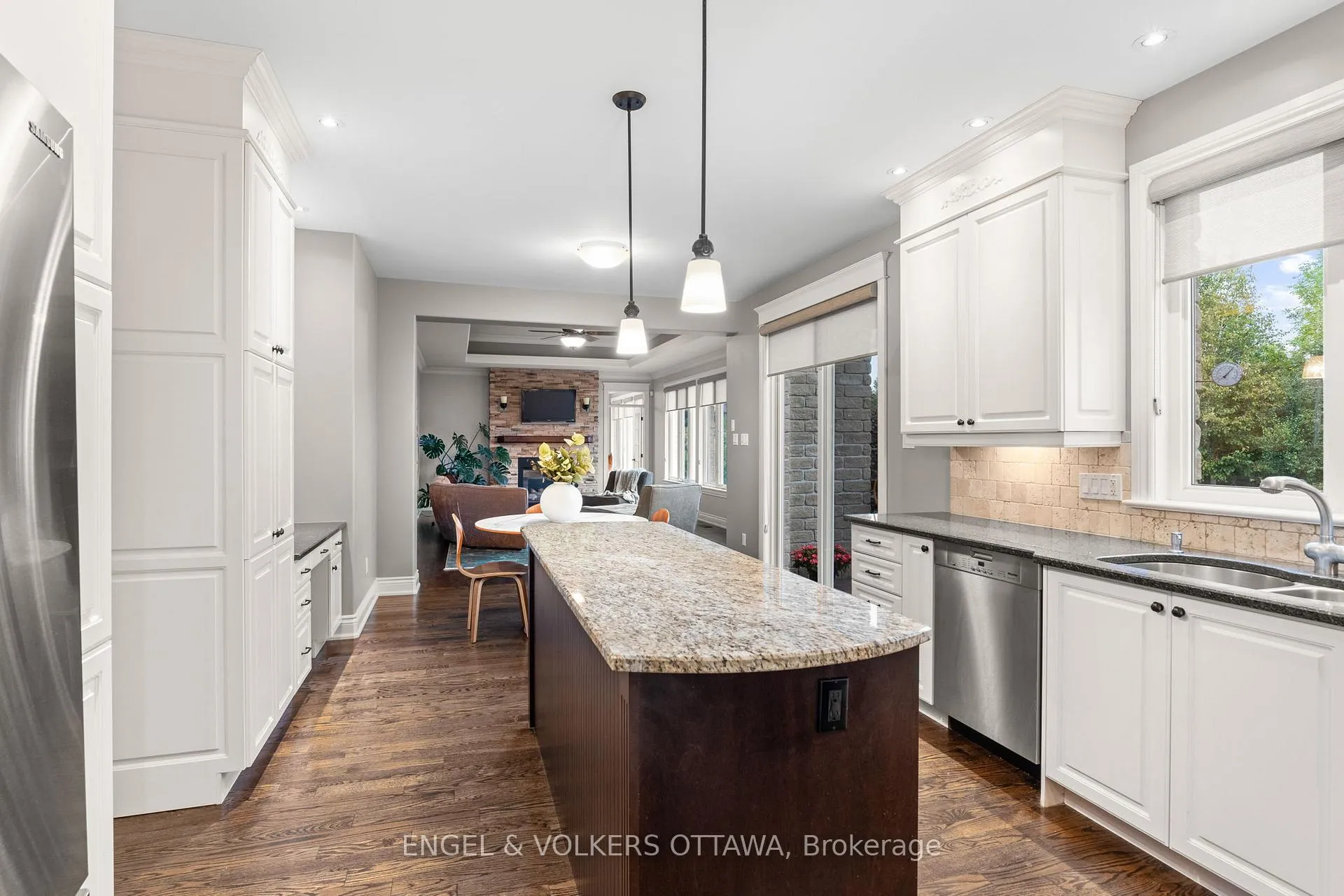 Photo 16 of 6808 Suncrest Drive, Ottawa, Greely — HOMEH