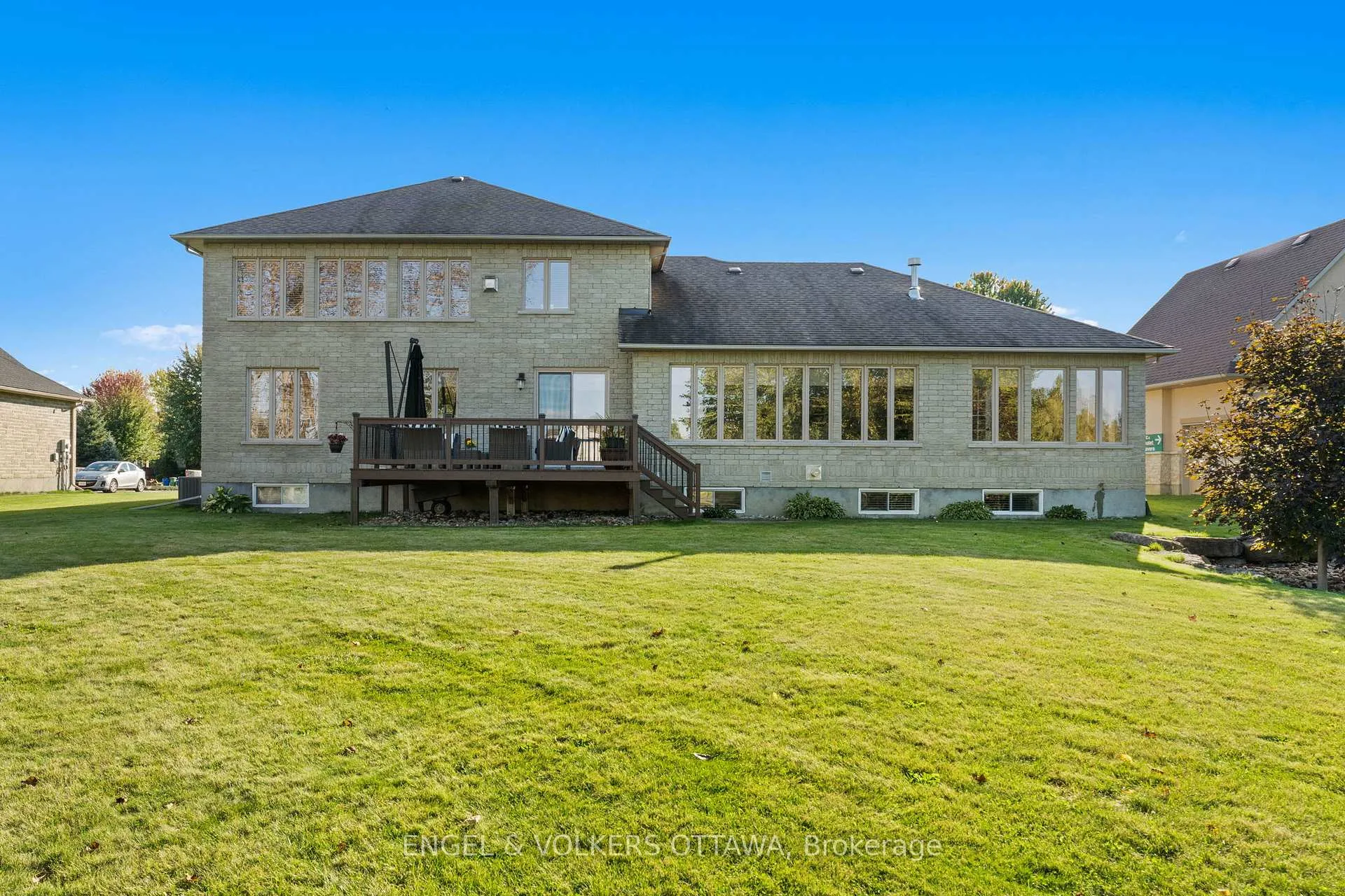 Photo 39 of 6808 Suncrest Drive, Ottawa, Greely — HOMEH