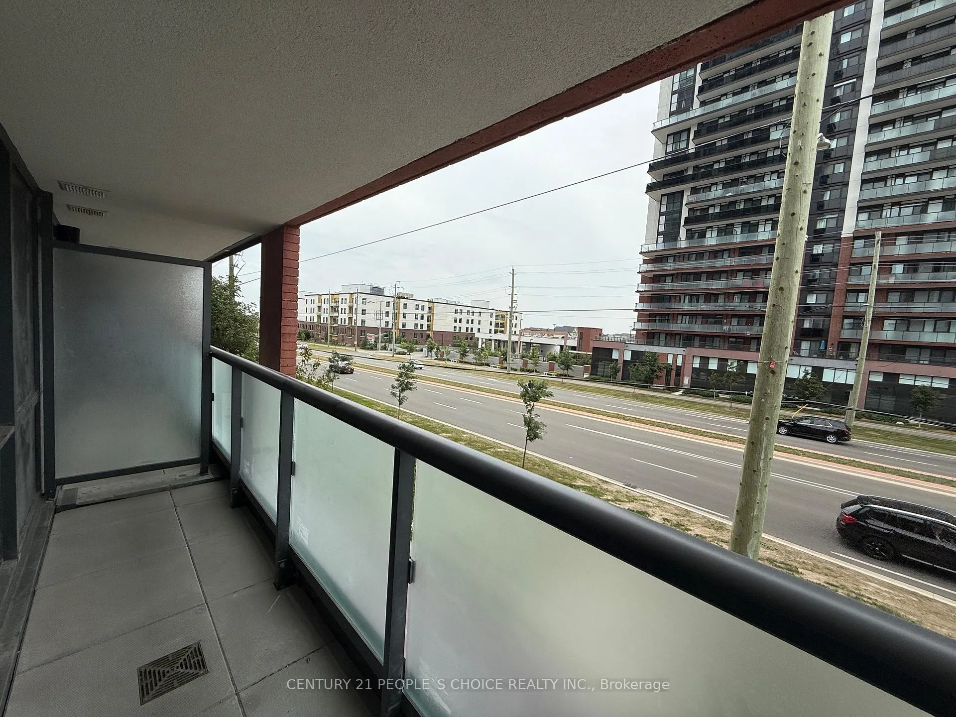 Photo 14 of Unit 218, 2545 Simcoe Street N, Oshawa, Windfields — HOMEH