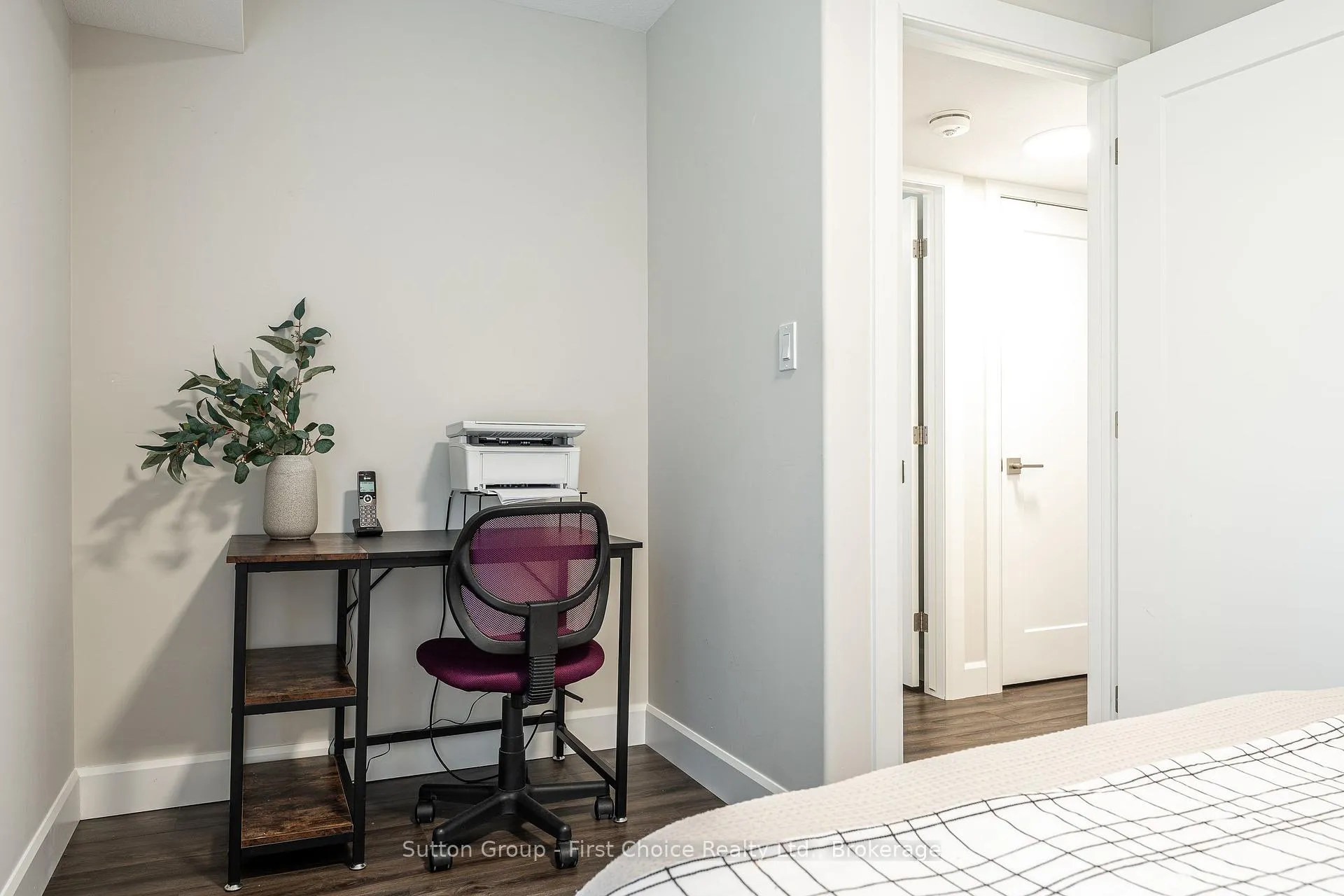 Photo 21 of Unit 9, 3202 Vivian Line 37, Stratford — HOMEH