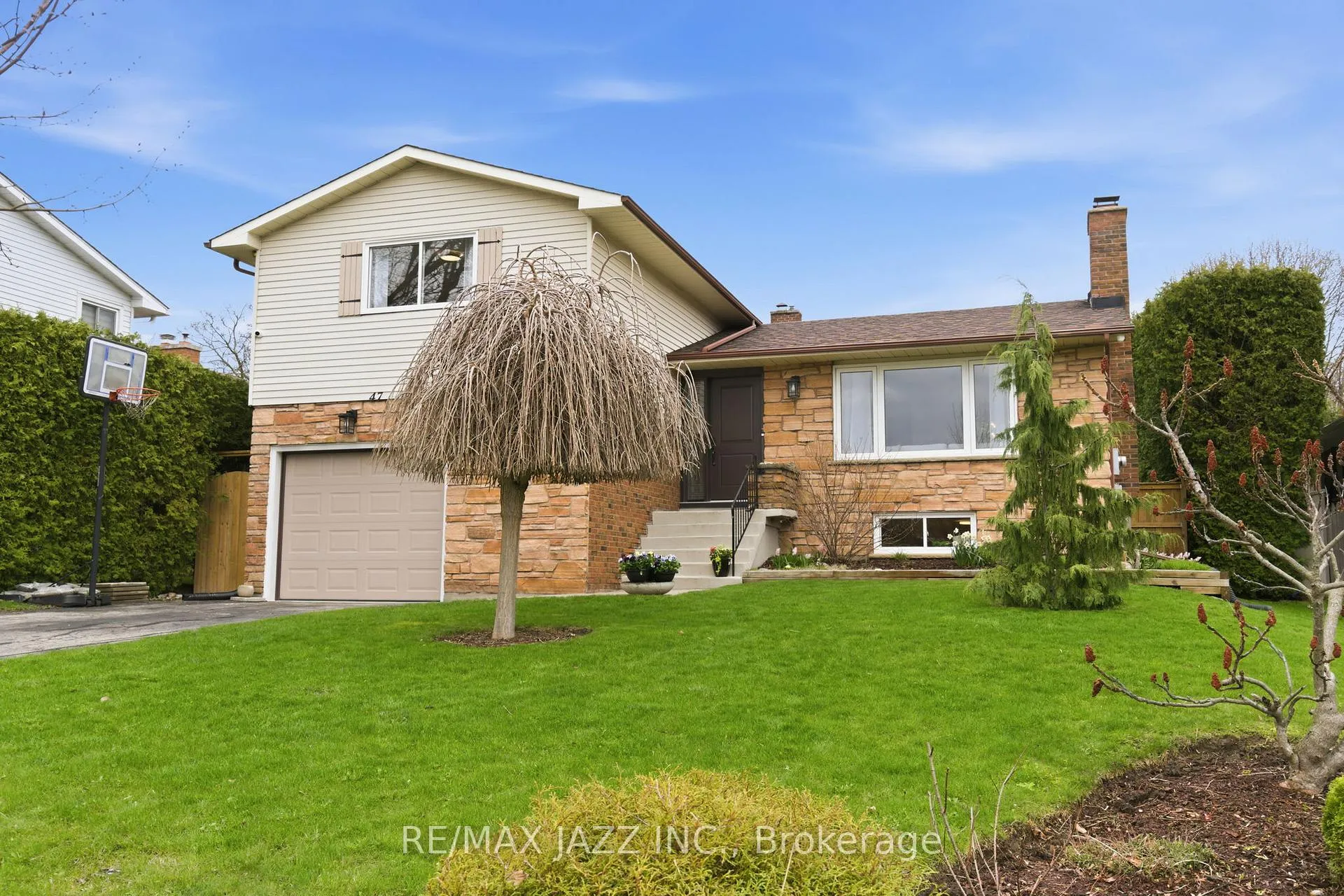 Photo 1 of 47 Martindale Street, Oshawa, Donevan — HOMEH