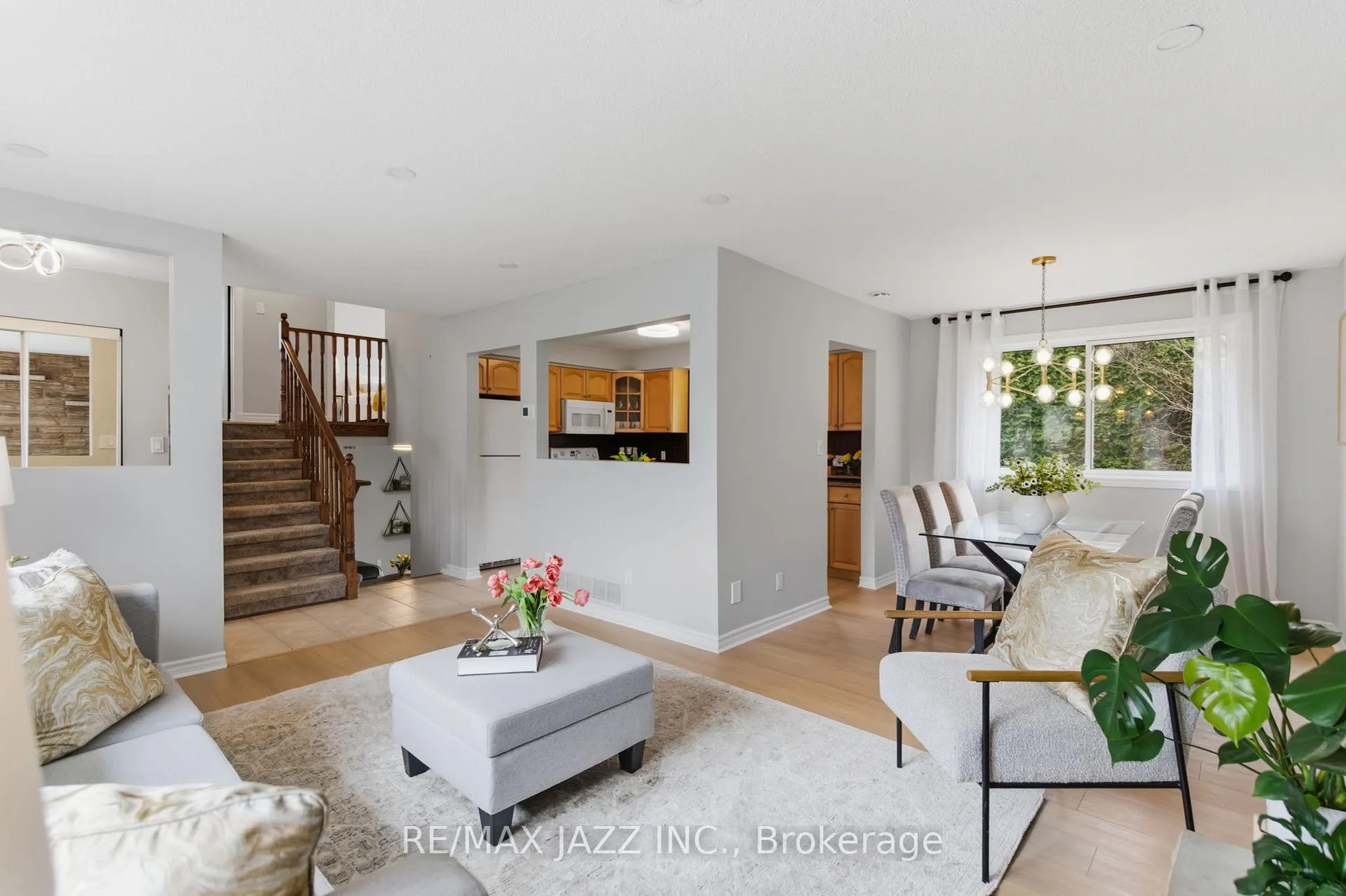 Photo 6 of 47 Martindale Street, Oshawa, Donevan — HOMEH