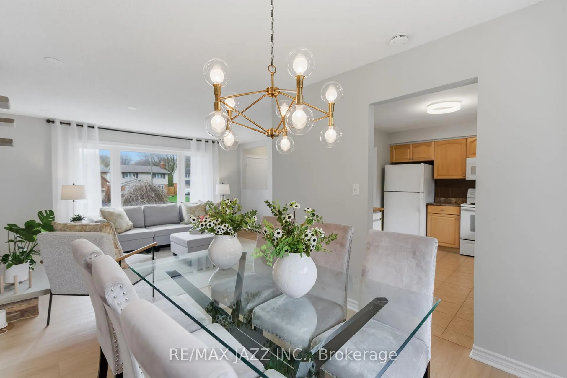 Photo 13 of 47 Martindale Street, Oshawa, Donevan — HOMEH