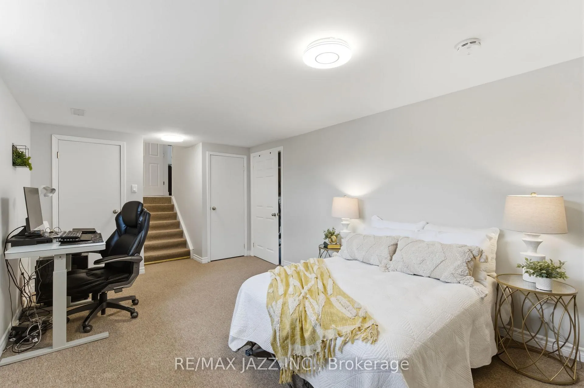 Photo 40 of 47 Martindale Street, Oshawa, Donevan — HOMEH