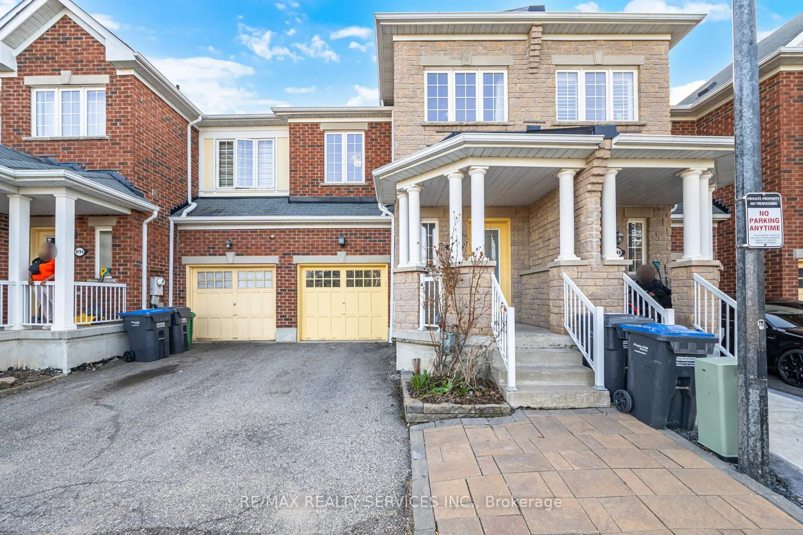 Photo 2 of 9746 Mclaughlin Road, Brampton, Fletcher's Creek Village — HOMEH