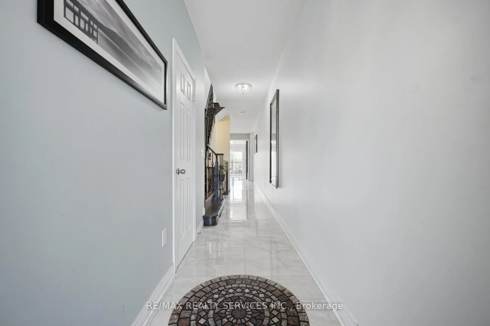 Photo 4 of 9746 Mclaughlin Road, Brampton, Fletcher's Creek Village — HOMEH