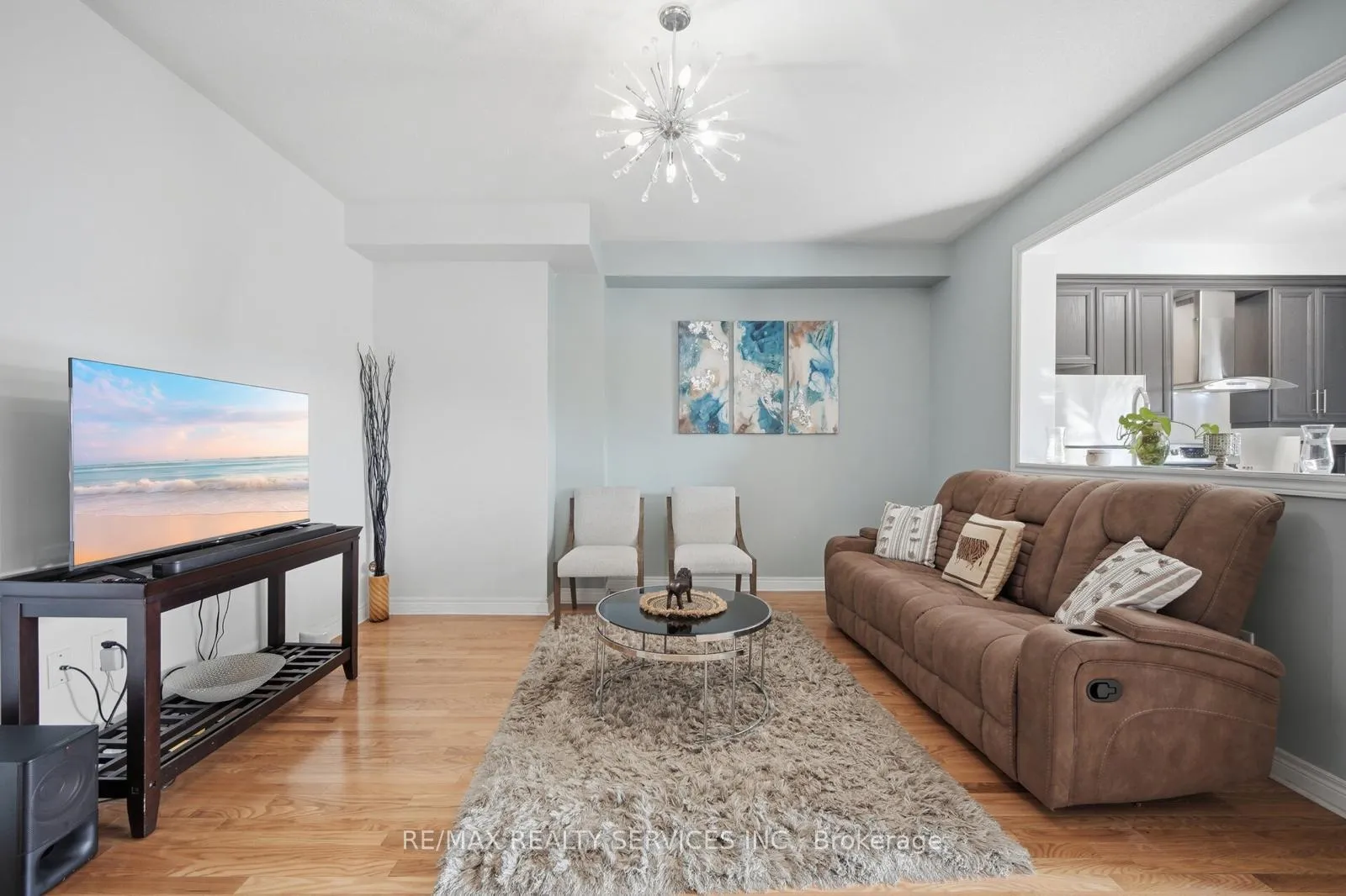 Photo 9 of 9746 Mclaughlin Road, Brampton, Fletcher's Creek Village — HOMEH