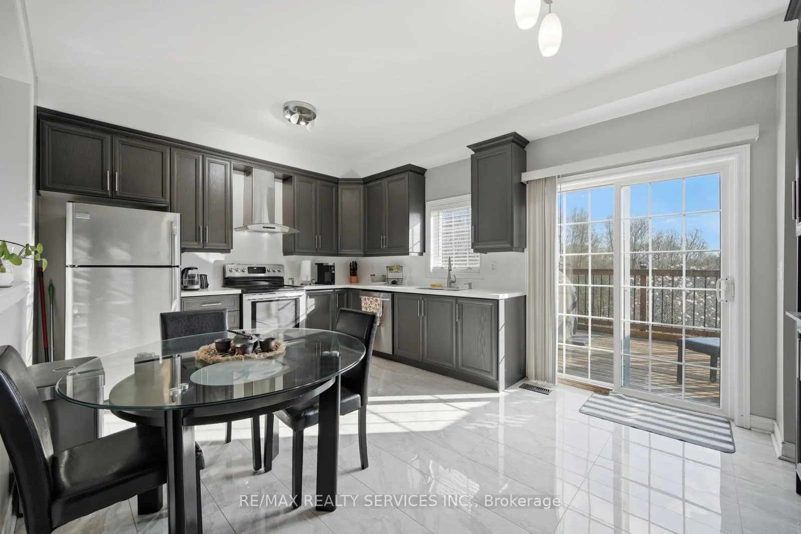 Photo 12 of 9746 Mclaughlin Road, Brampton, Fletcher's Creek Village — HOMEH