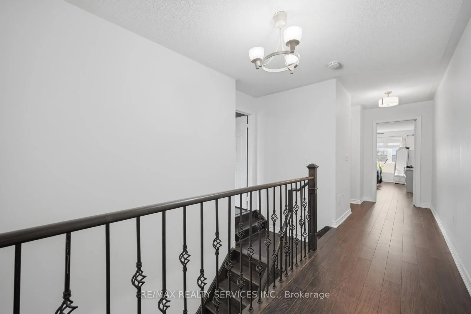 Photo 14 of 9746 Mclaughlin Road, Brampton, Fletcher's Creek Village — HOMEH