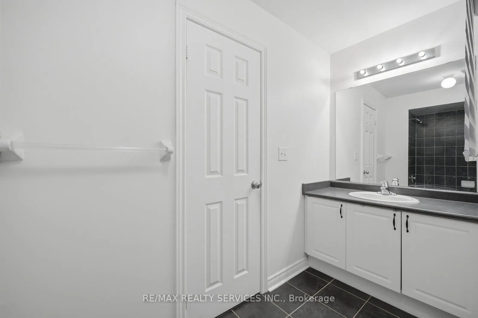Photo 16 of 9746 Mclaughlin Road, Brampton, Fletcher's Creek Village — HOMEH