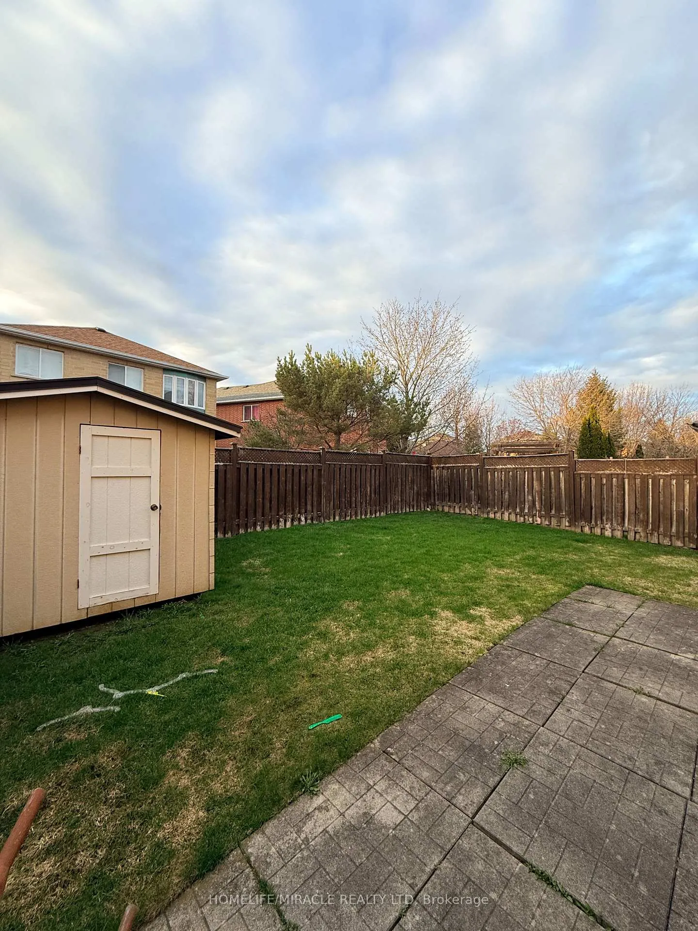 Photo 34 of 176 Drummond Drive, Vaughan, Maple — HOMEH
