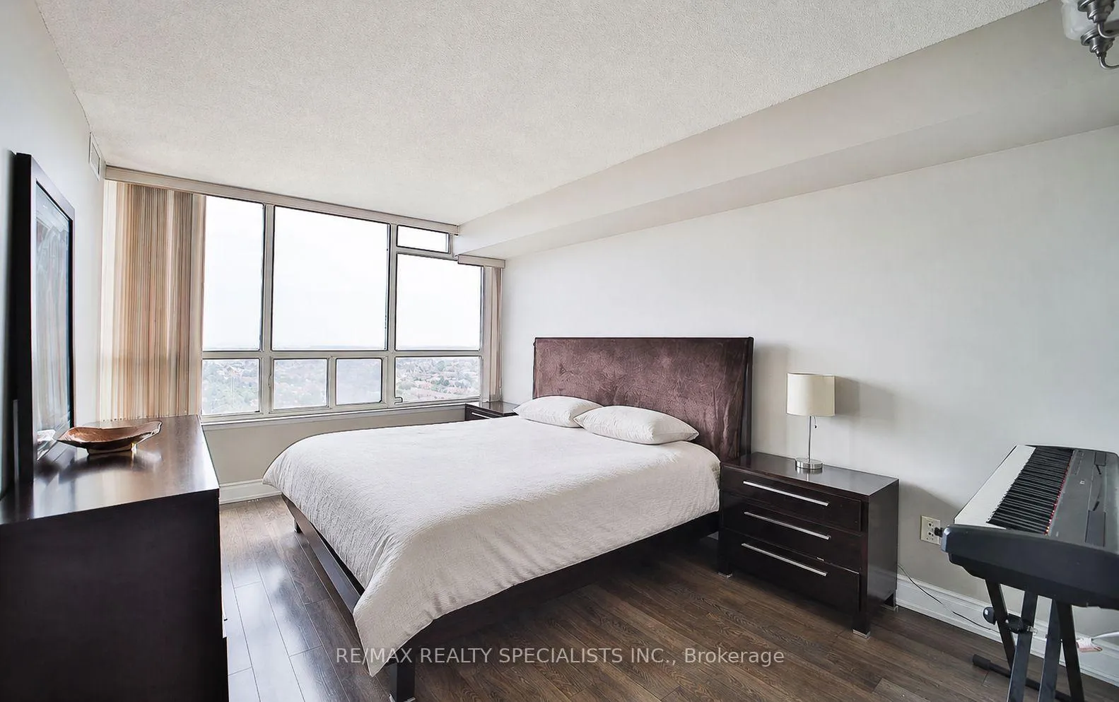 Photo 15 of Unit 2209, 400 Webb Drive, Mississauga, City Centre — HOMEH