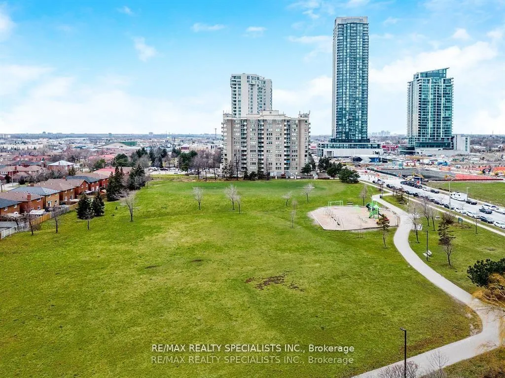 Photo 36 of Unit 2209, 400 Webb Drive, Mississauga, City Centre — HOMEH