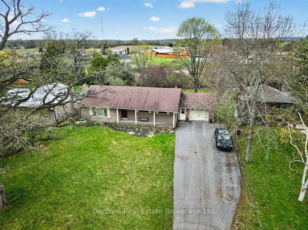 Photo 2 of 623 Ashley Street, Belleville, Thurlow Ward — HOMEH