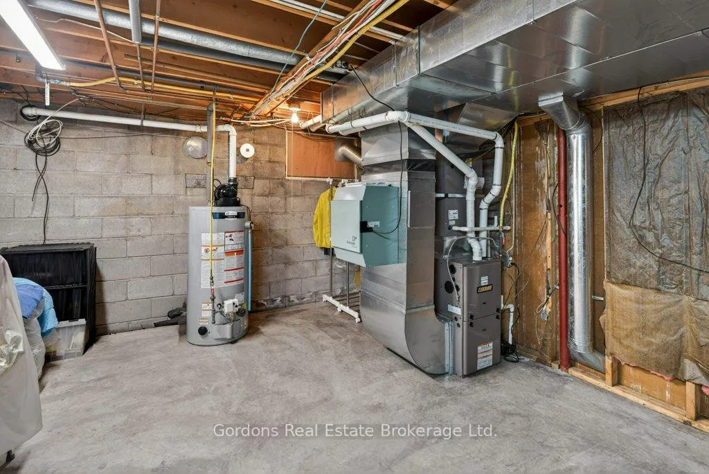 Photo 11 of 623 Ashley Street, Belleville, Thurlow Ward — HOMEH