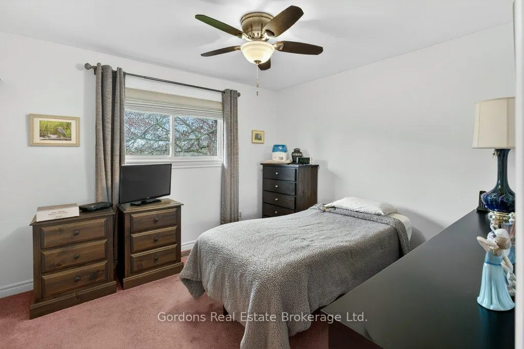 Photo 17 of 623 Ashley Street, Belleville, Thurlow Ward — HOMEH