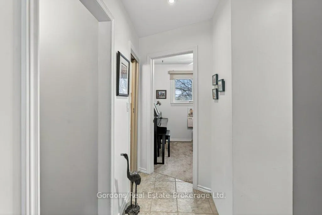 Photo 31 of 623 Ashley Street, Belleville, Thurlow Ward — HOMEH