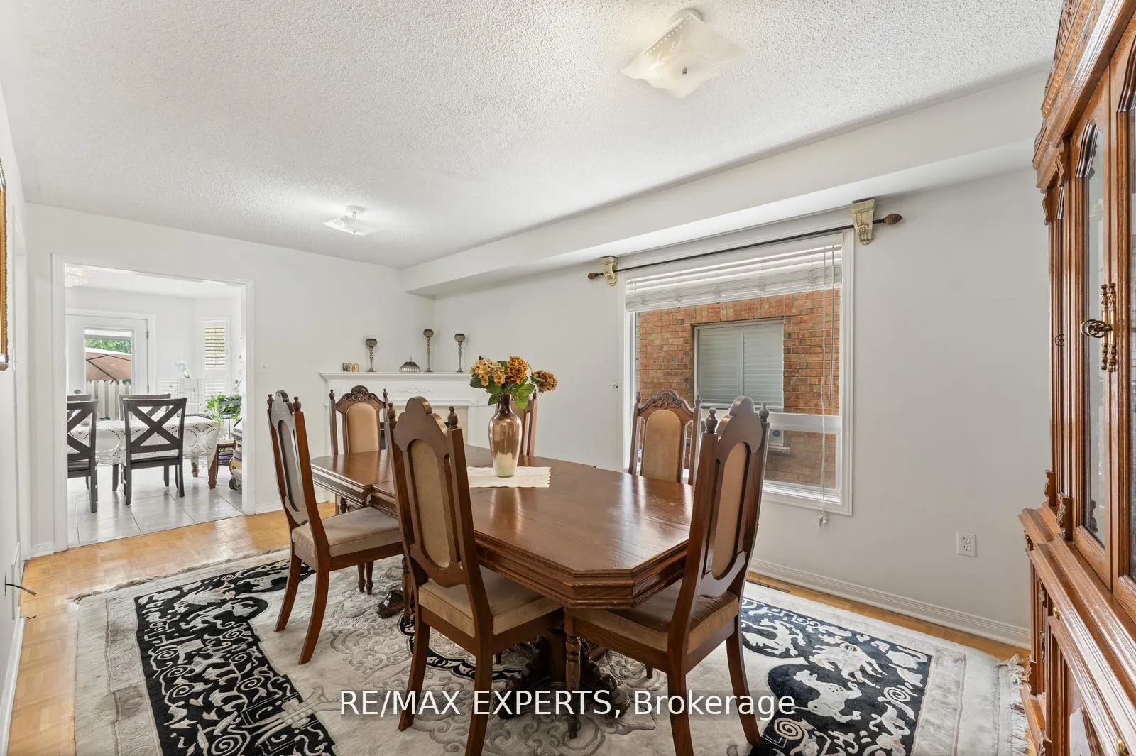 Photo 8 of 19 Maximillian Street, Vaughan, Vellore Village — HOMEH