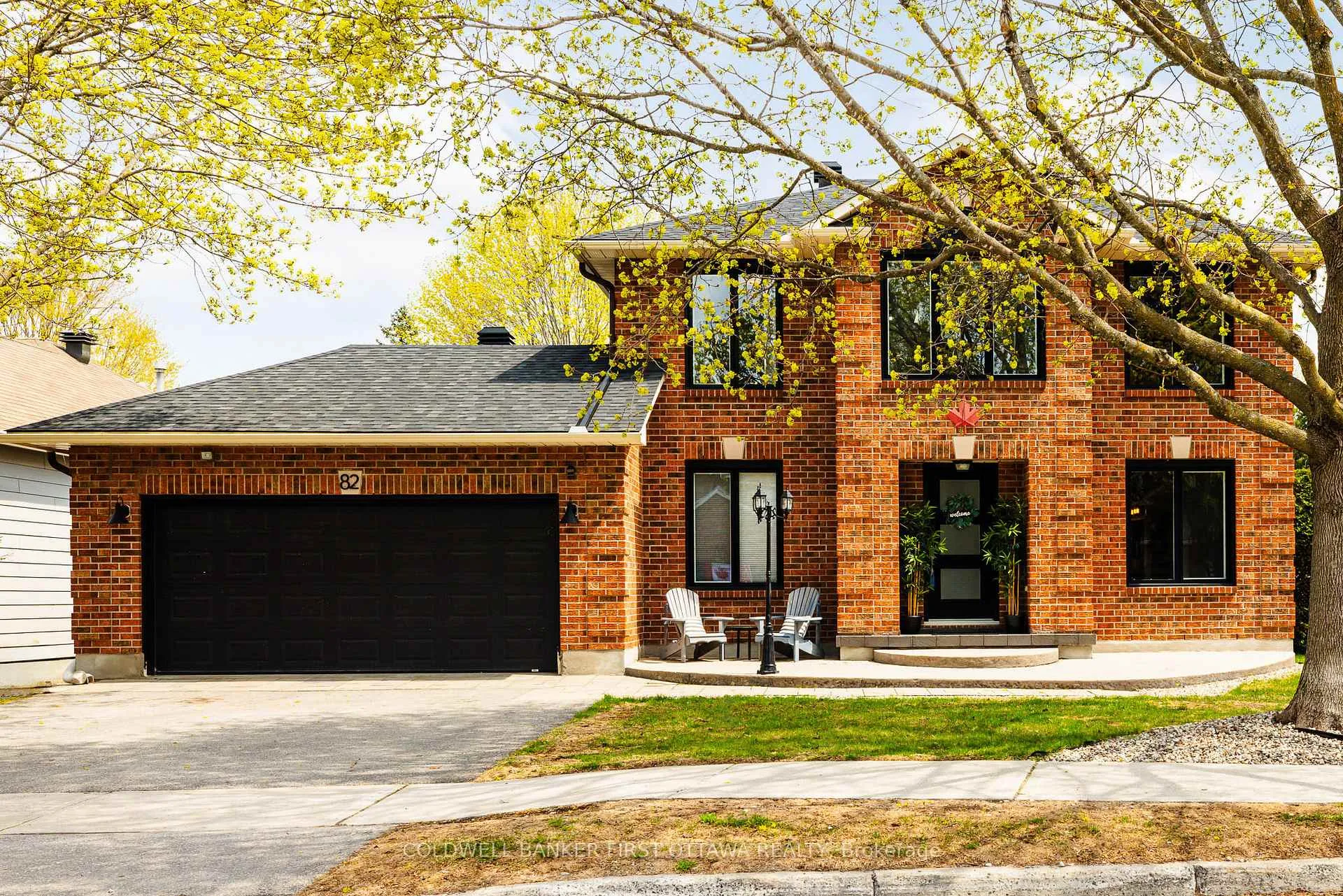 Photo 2 of 82 Beechfern Drive, Ottawa, Stittsville (Central) — HOMEH