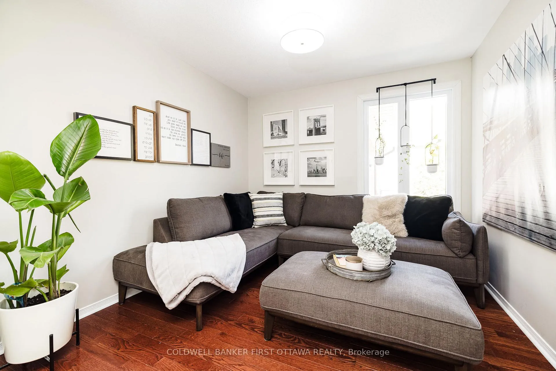 Photo 9 of 82 Beechfern Drive, Ottawa, Stittsville (Central) — HOMEH