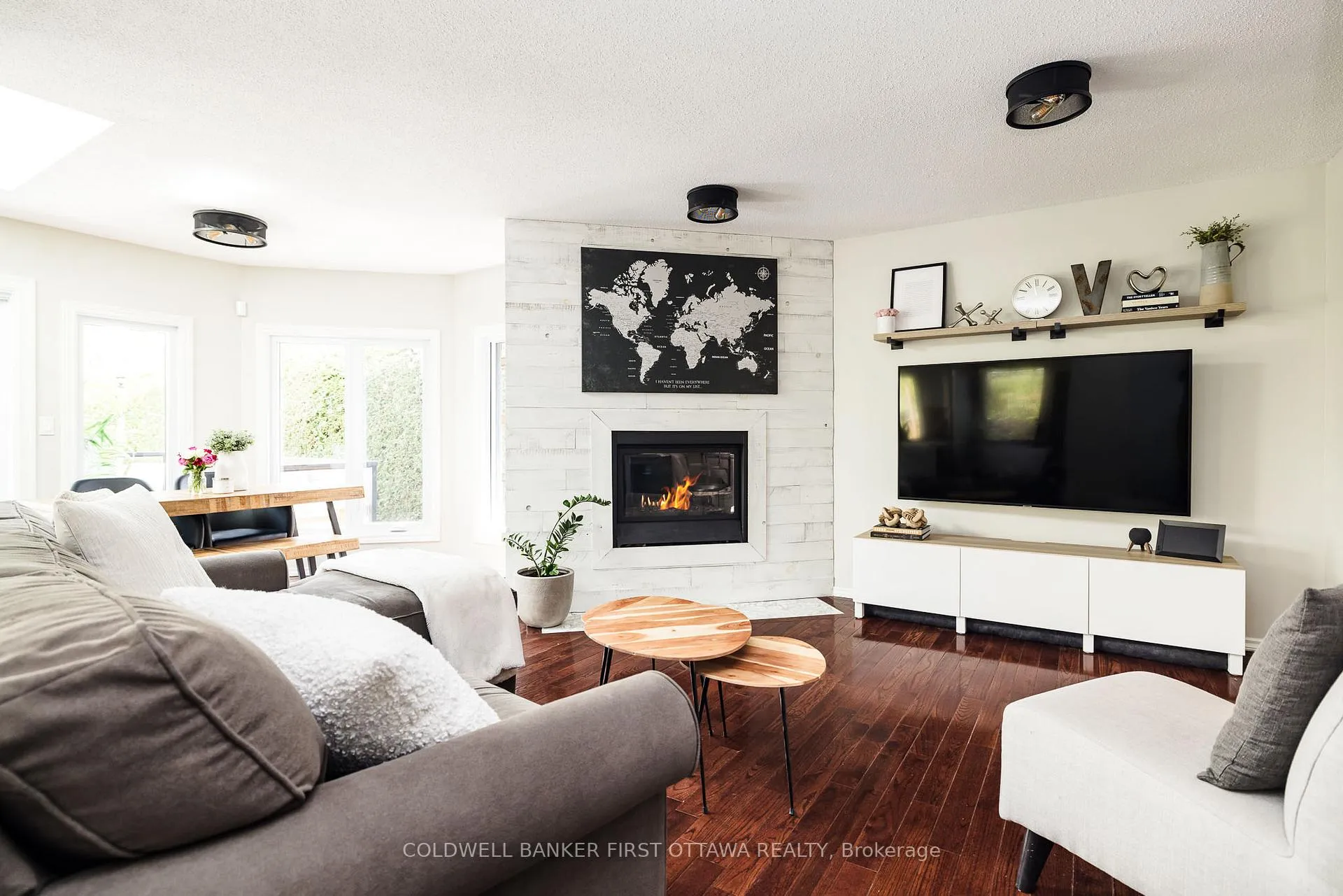 Photo 11 of 82 Beechfern Drive, Ottawa, Stittsville (Central) — HOMEH