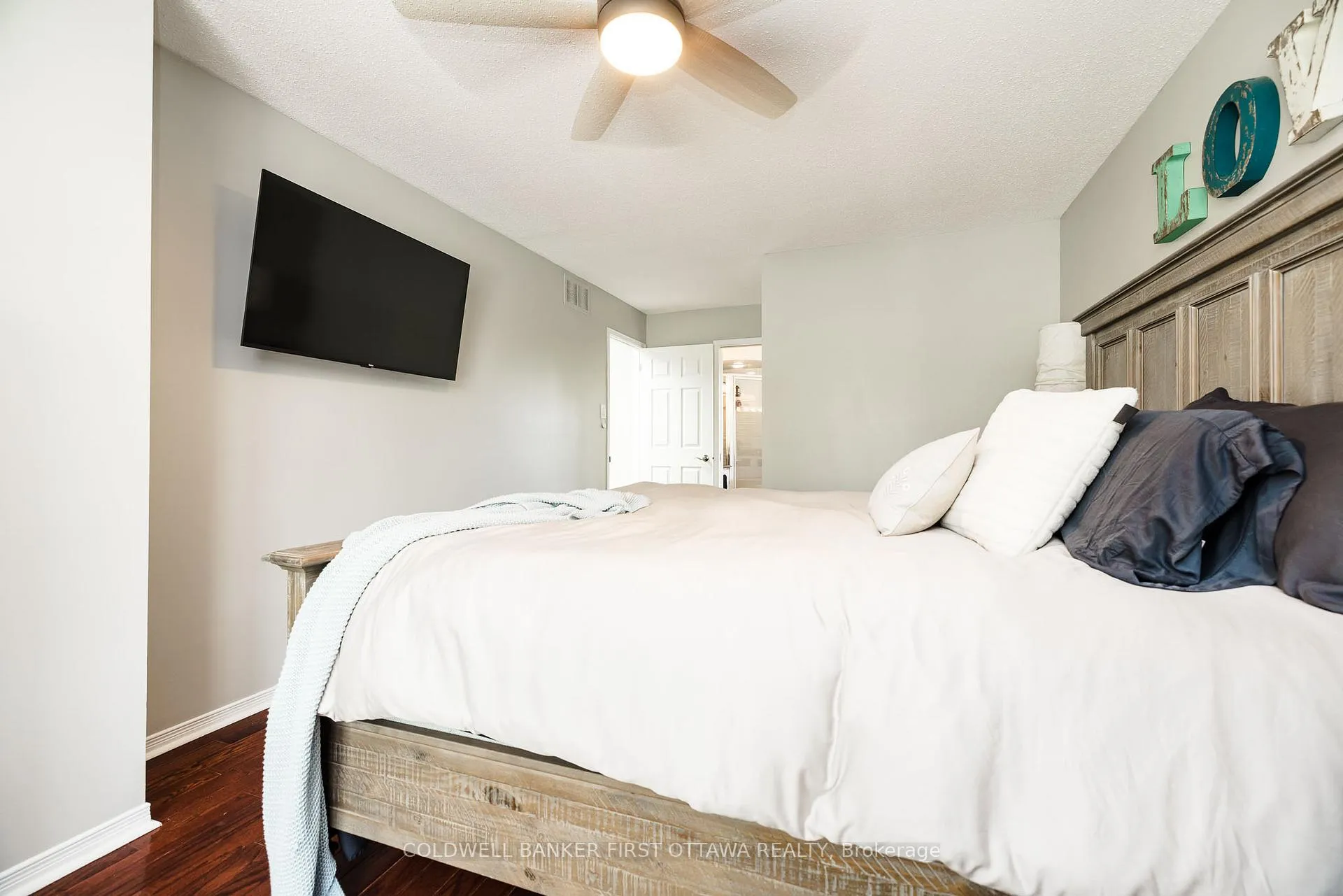 Photo 19 of 82 Beechfern Drive, Ottawa, Stittsville (Central) — HOMEH