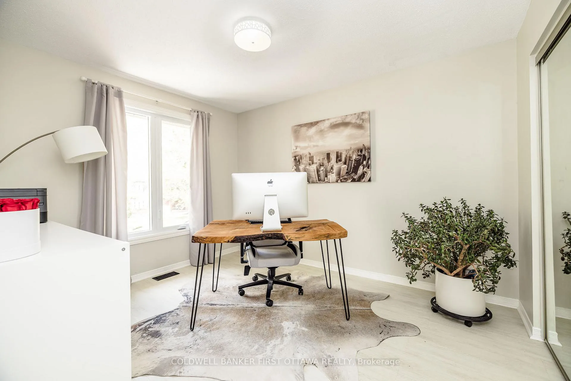 Photo 24 of 82 Beechfern Drive, Ottawa, Stittsville (Central) — HOMEH