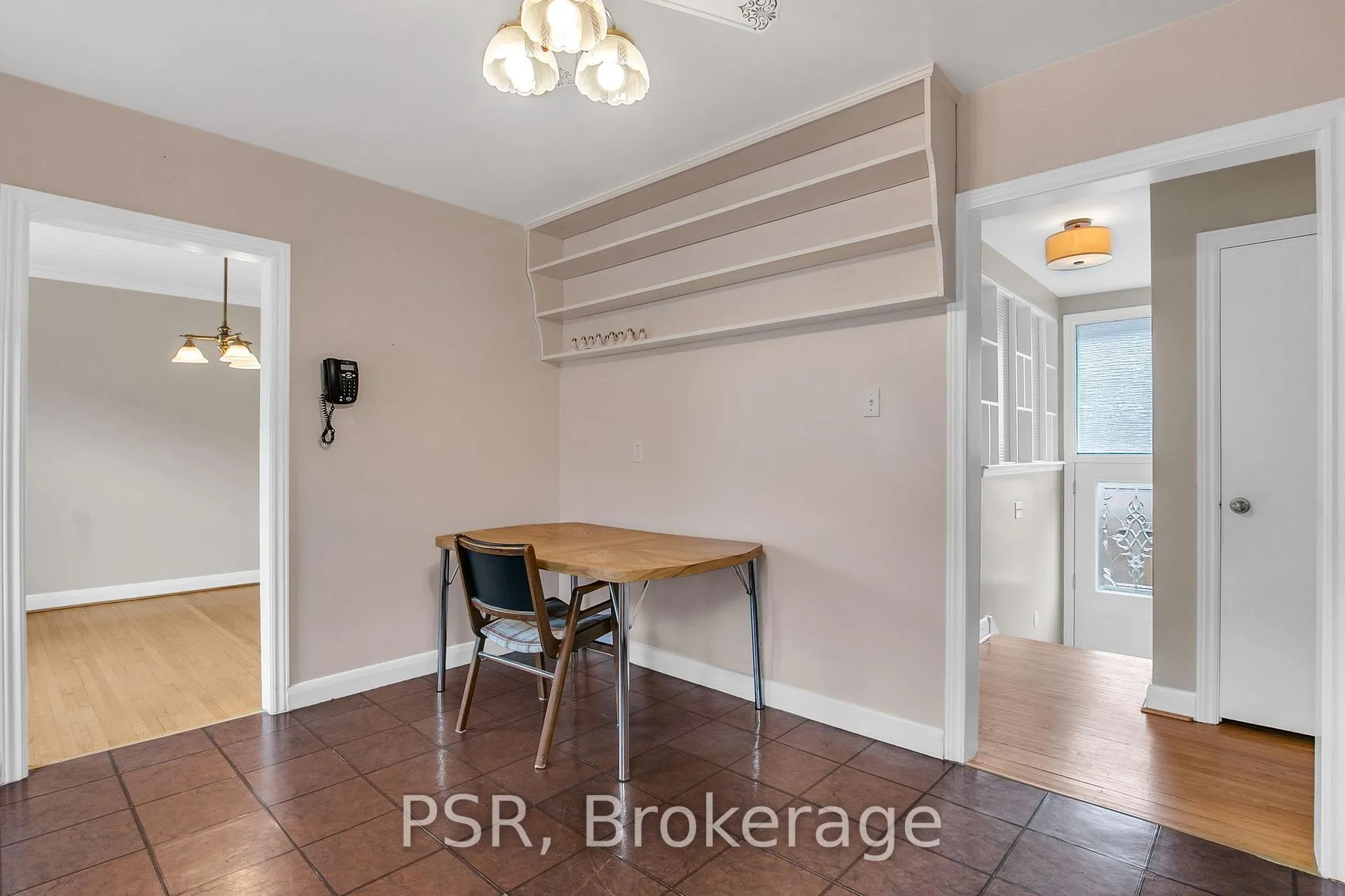 Photo 26 of 31 Heatherglen Road, Etobicoke, West Humber-Clairville — HOMEH