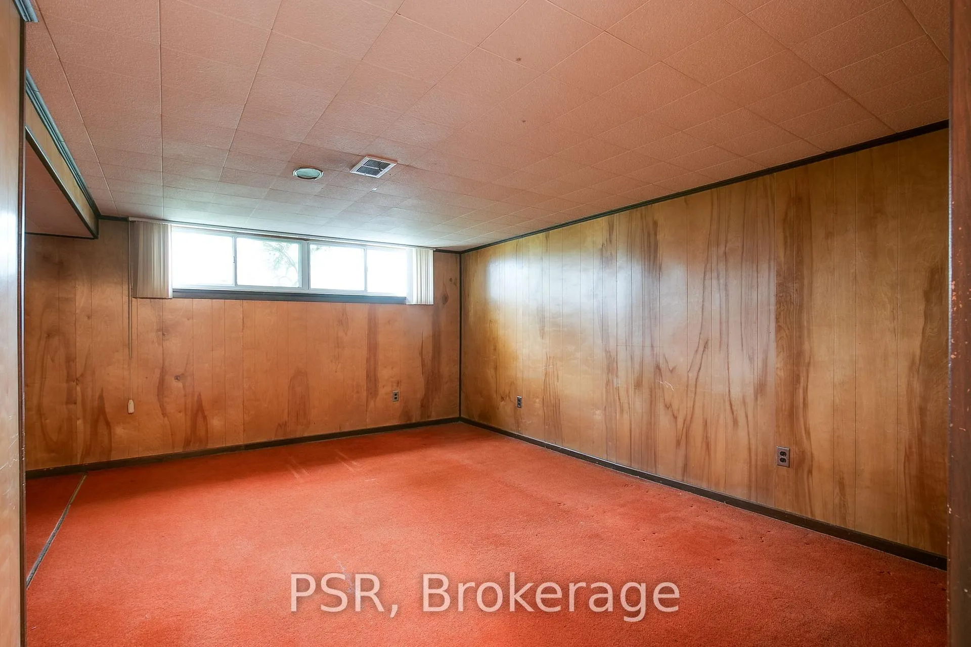 Photo 39 of 31 Heatherglen Road, Etobicoke, West Humber-Clairville — HOMEH