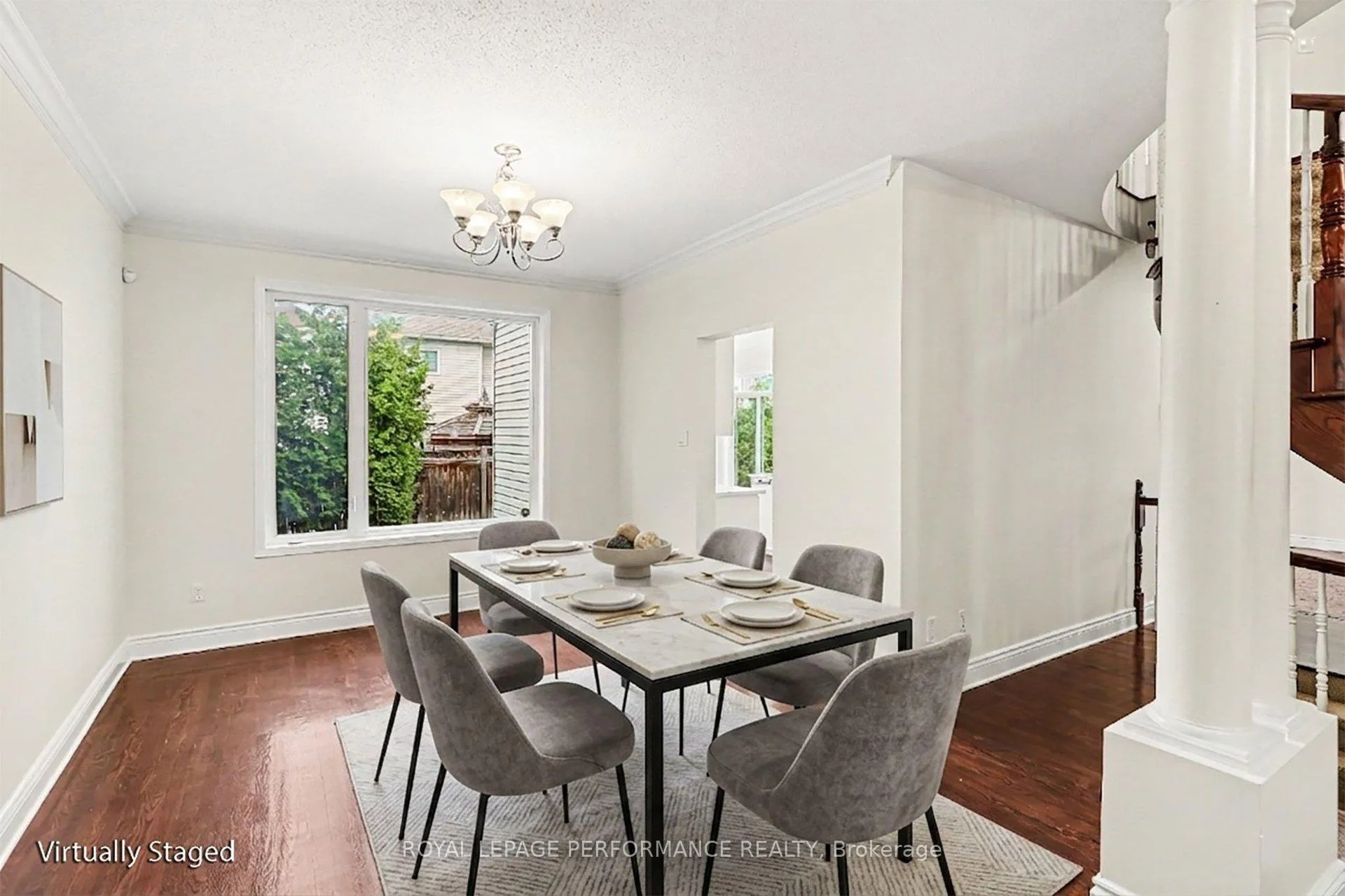 Photo 12 of 744 Larcastle Circle, Ottawa, Avalon East — HOMEH