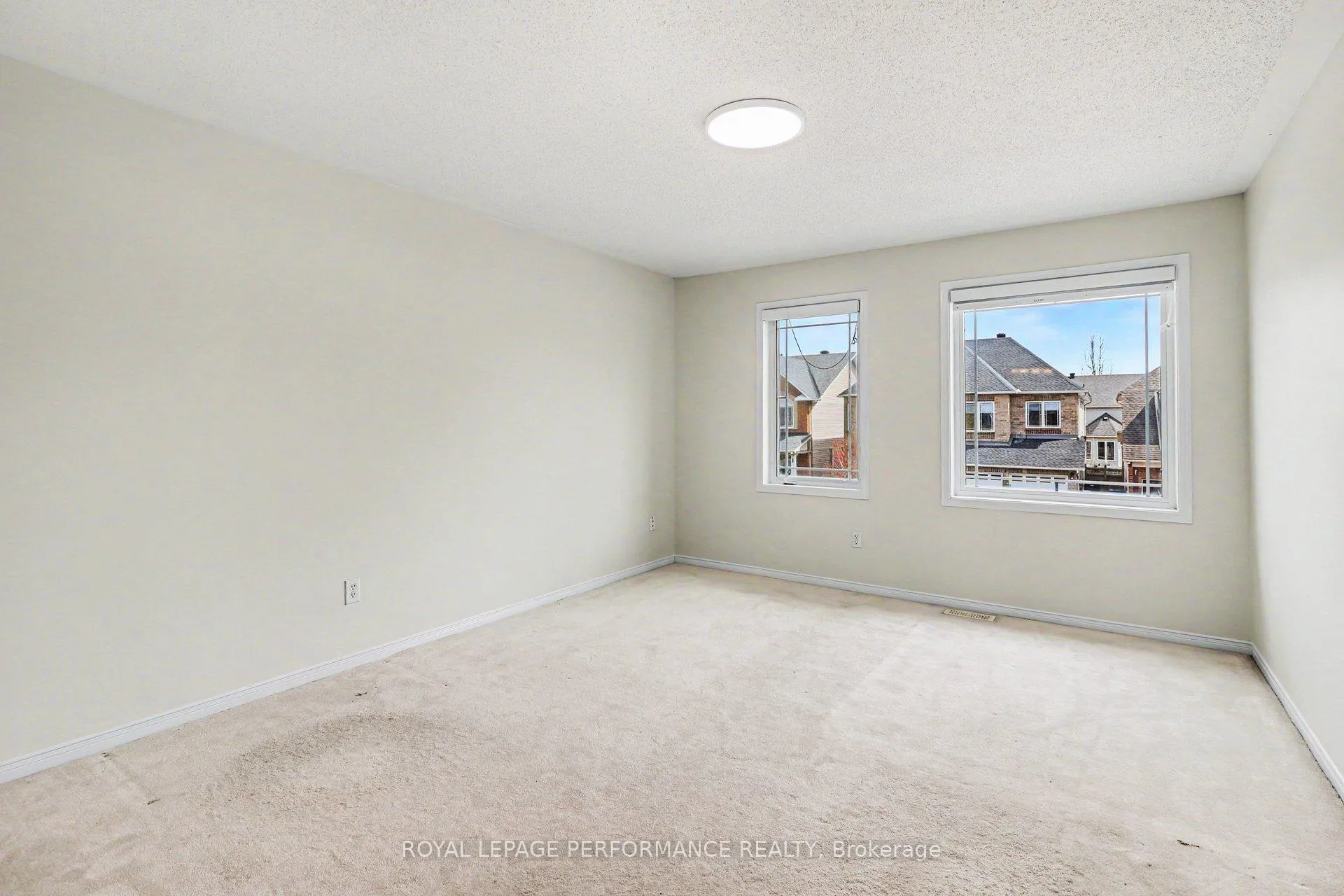 Photo 34 of 744 Larcastle Circle, Ottawa, Avalon East — HOMEH