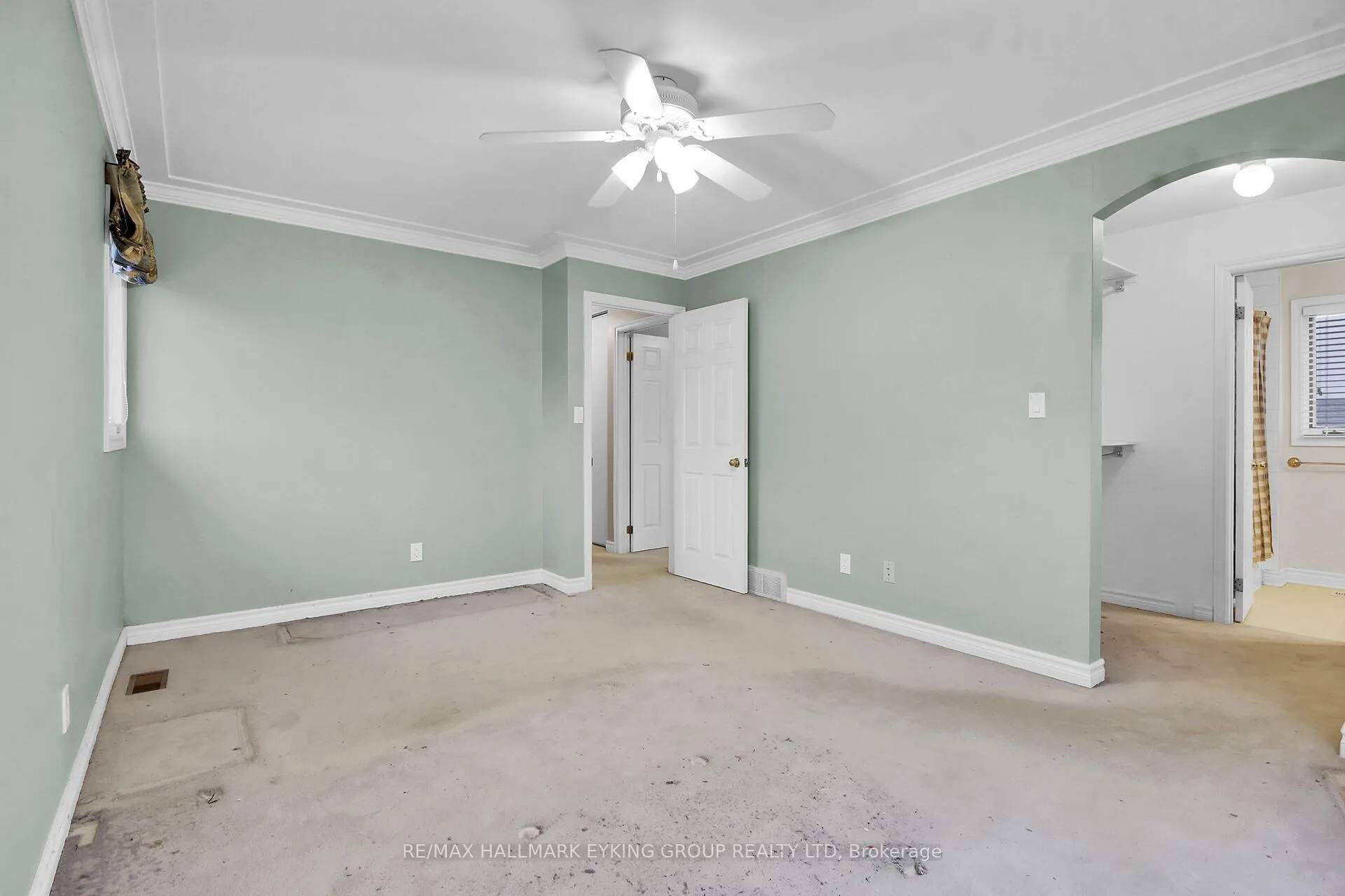 Photo 17 of 2018 Olympia Crescent, Ottawa, Elmvale Acres/Urbandale — HOMEH
