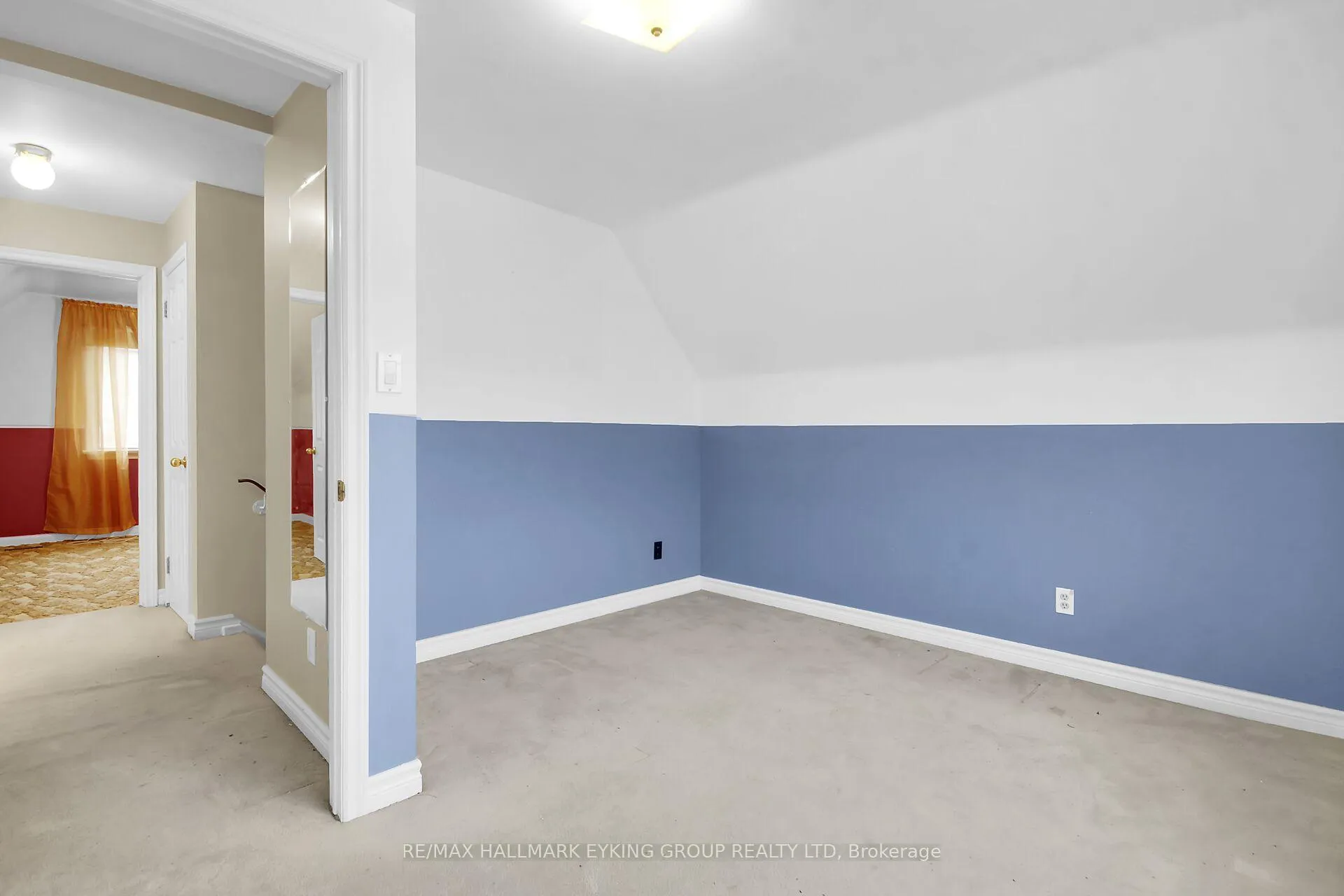 Photo 21 of 2018 Olympia Crescent, Ottawa, Elmvale Acres/Urbandale — HOMEH