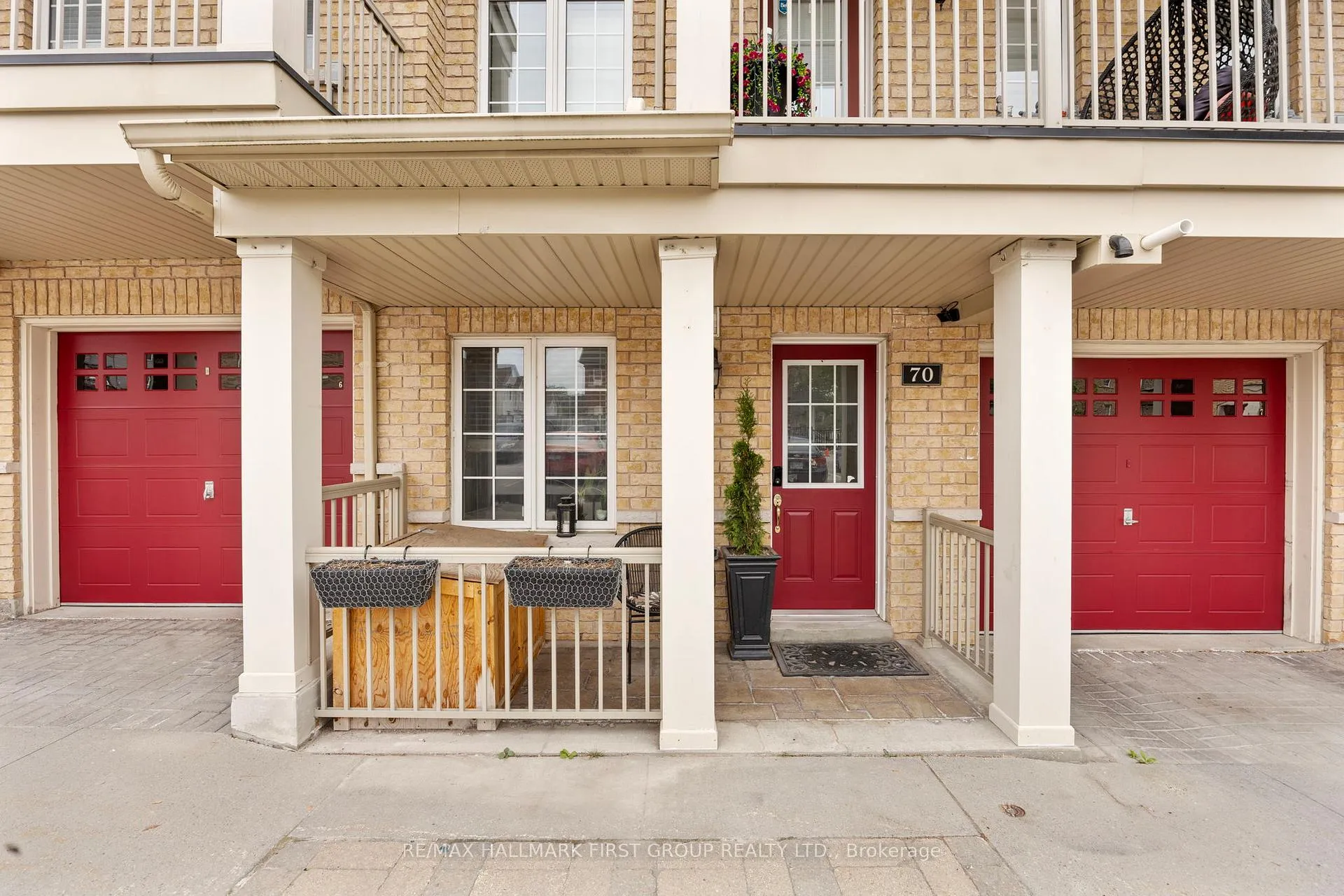 Photo 4 of 70 Abela Lane, Ajax, Central — HOMEH