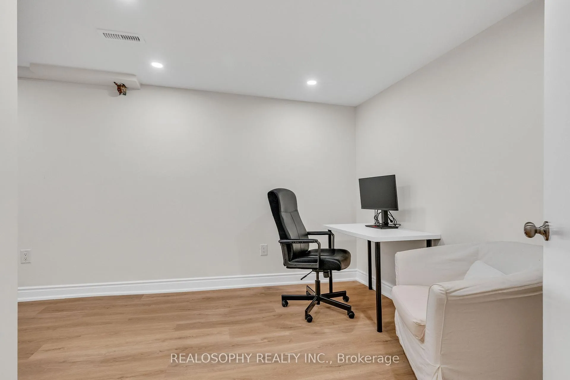 Photo 31 of Unit 32, 4156 Fieldgate Drive, Mississauga, Rathwood — HOMEH