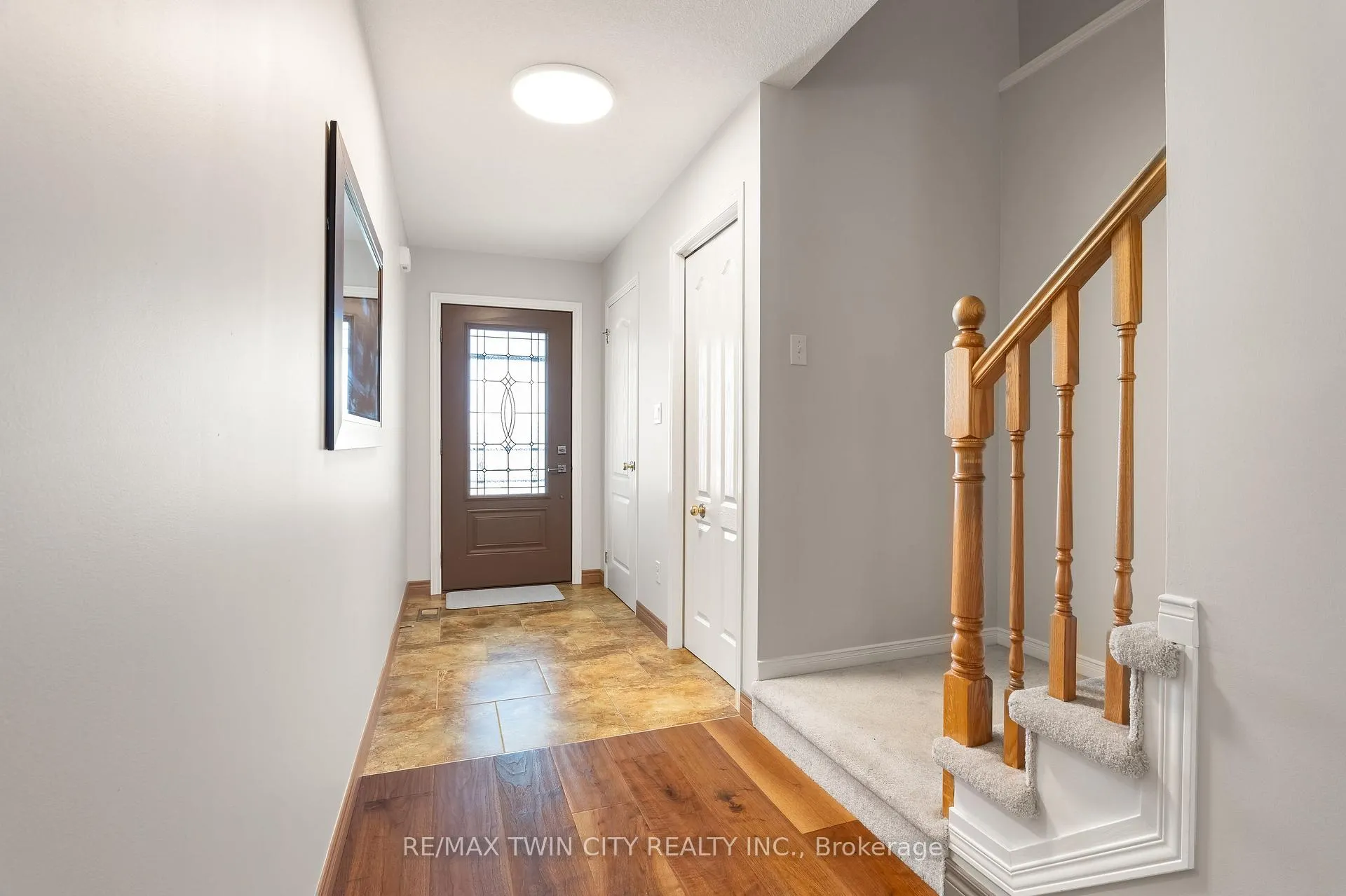 Photo 8 of 92 Snowdrop Crescent, Kitchener — HOMEH