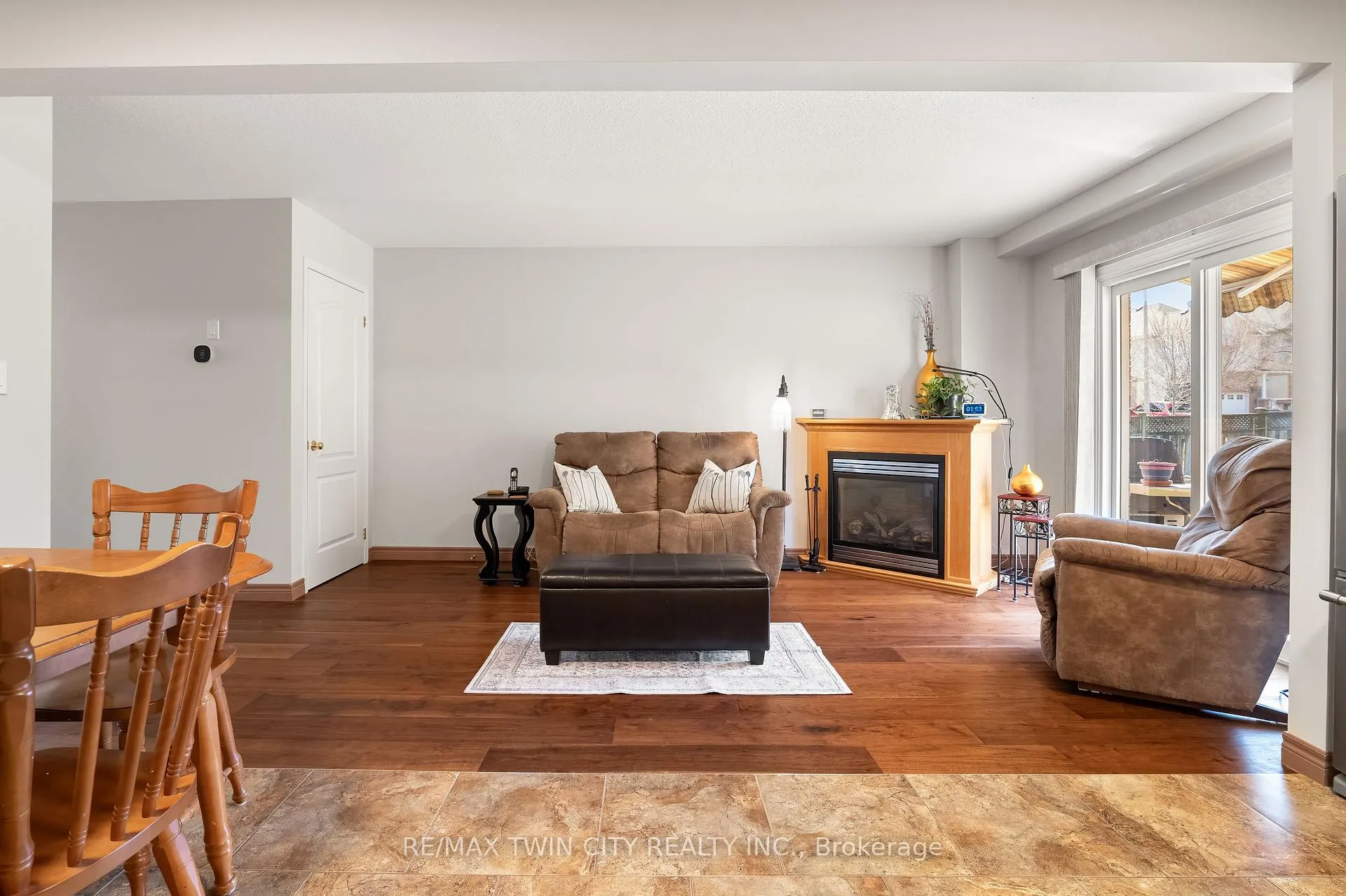 Photo 18 of 92 Snowdrop Crescent, Kitchener — HOMEH