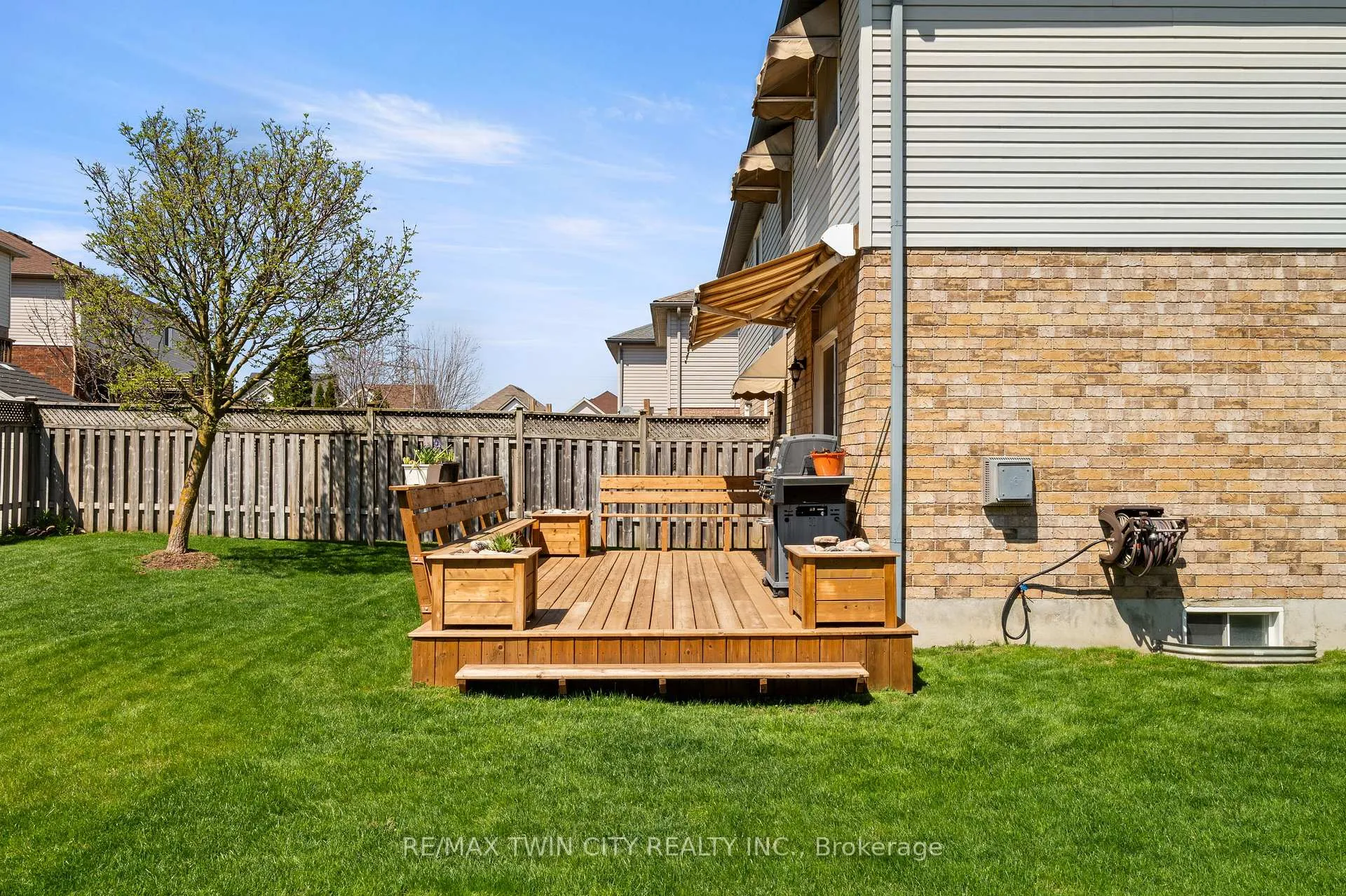 Photo 32 of 92 Snowdrop Crescent, Kitchener — HOMEH
