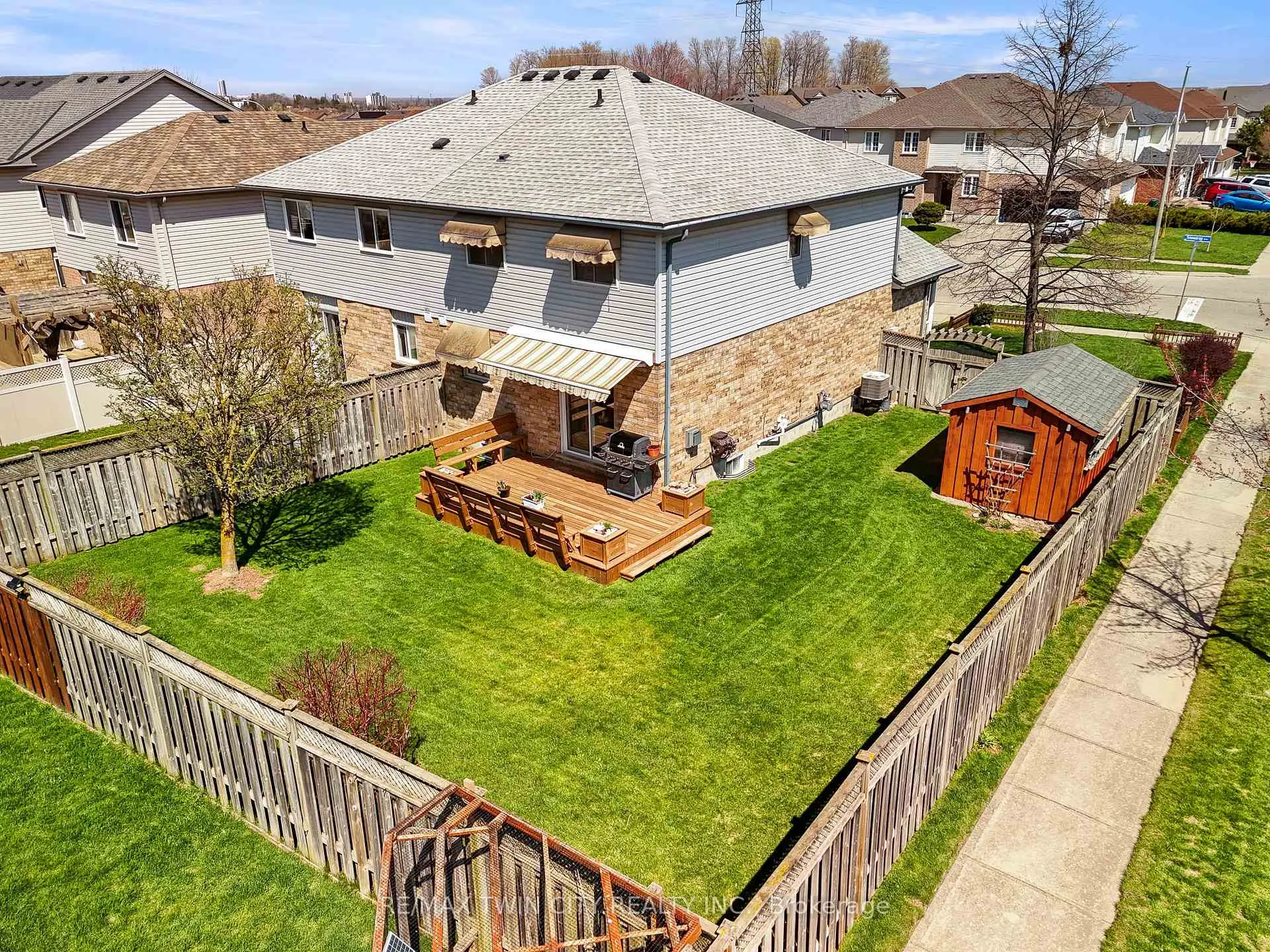 Photo 39 of 92 Snowdrop Crescent, Kitchener — HOMEH