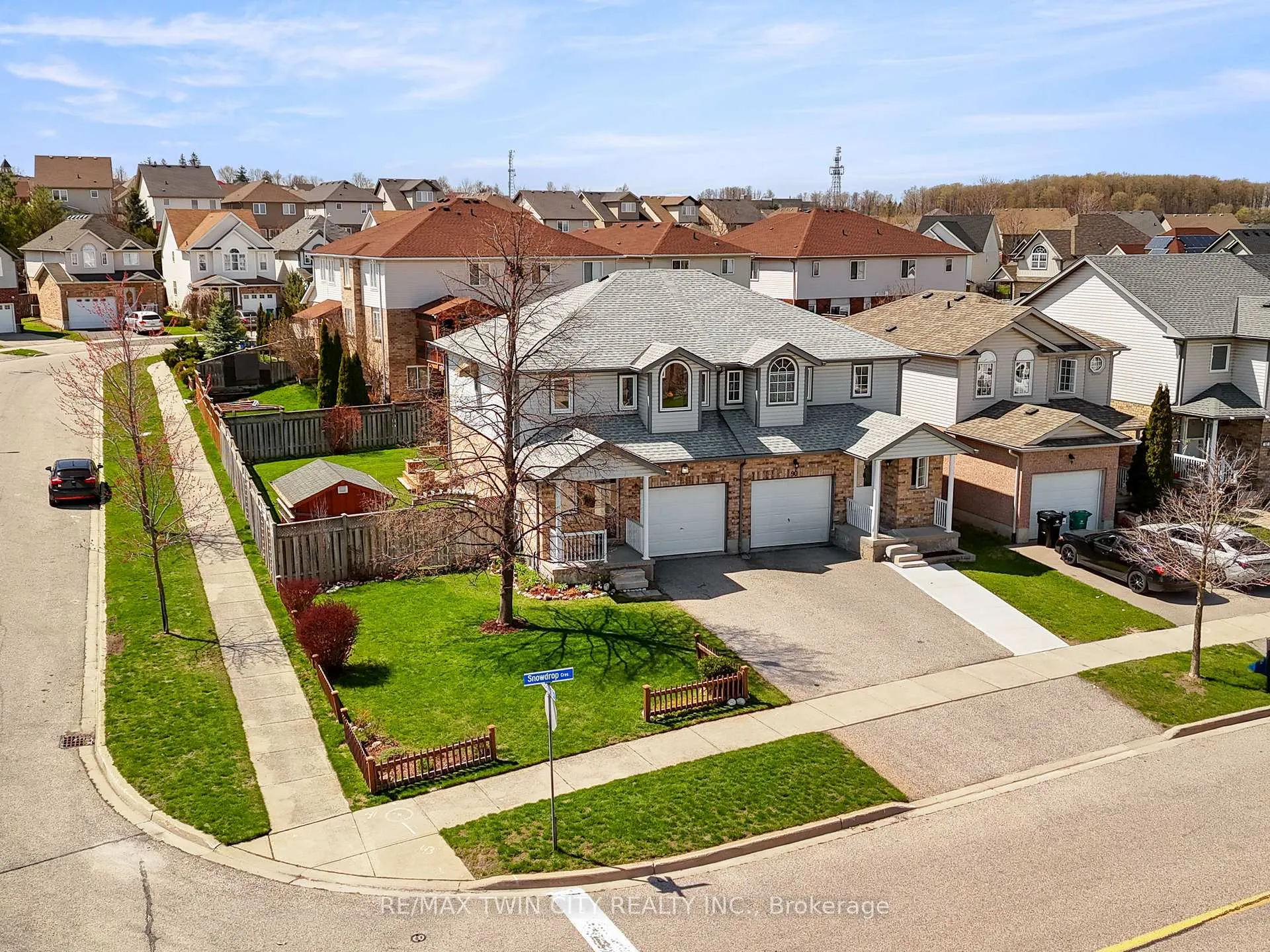 Photo 48 of 92 Snowdrop Crescent, Kitchener — HOMEH