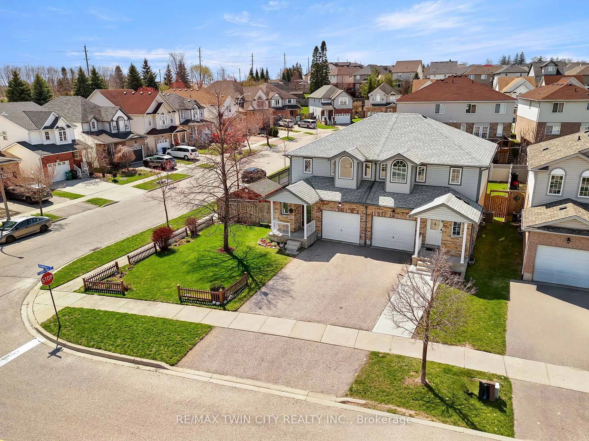 Photo 49 of 92 Snowdrop Crescent, Kitchener — HOMEH
