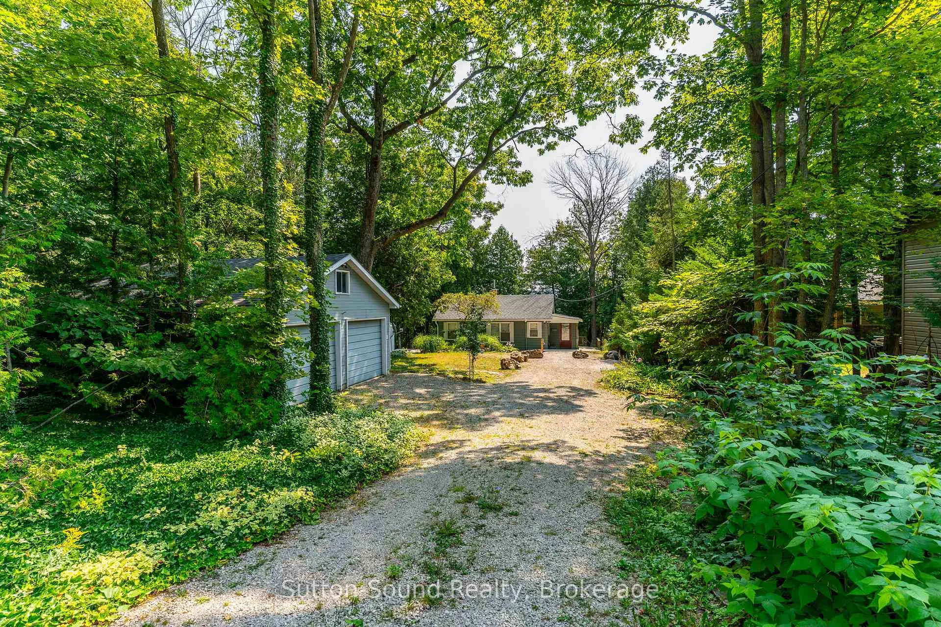 Photo of 606 Mallory Beach Road
