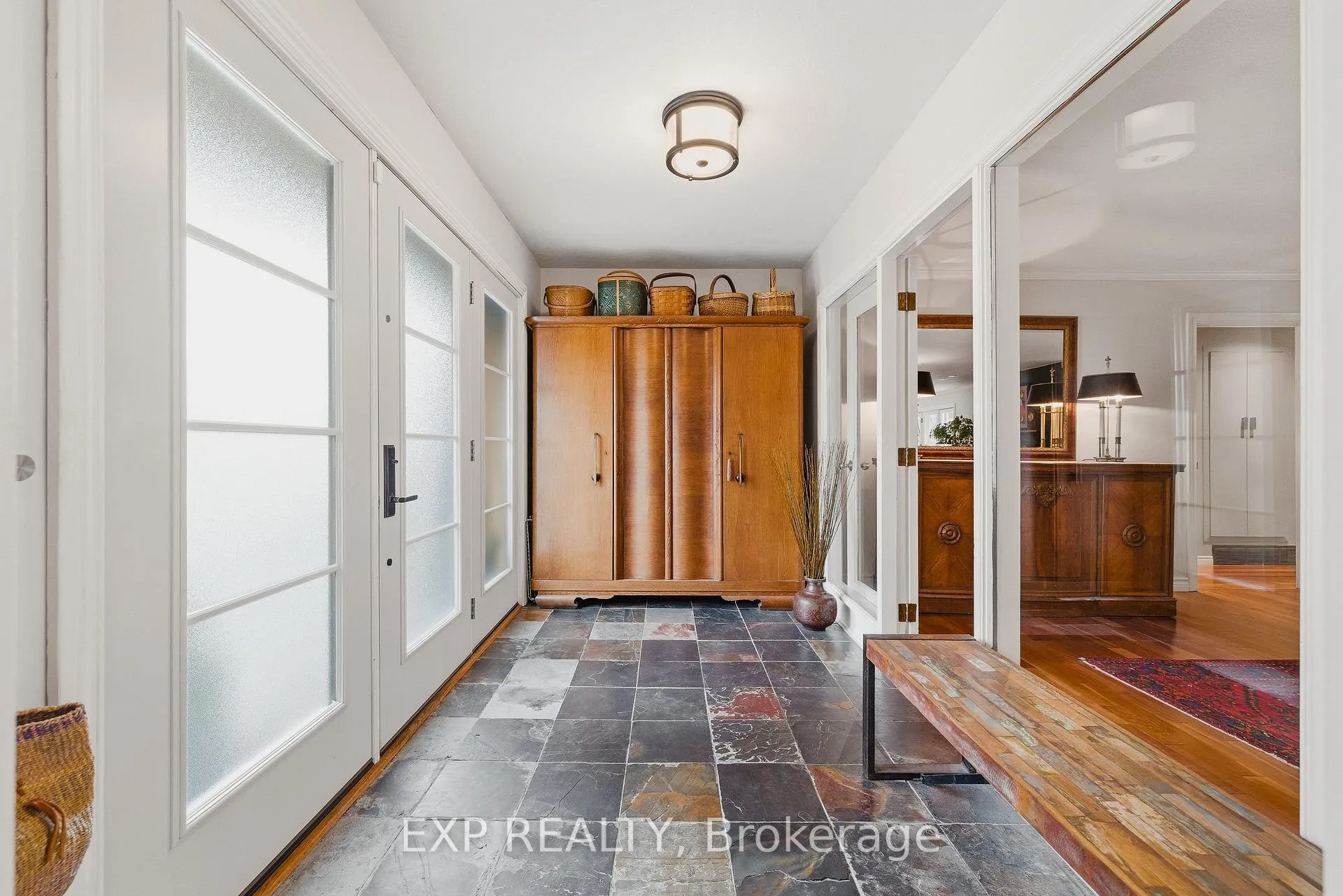 Photo 4 of 459 Lee Avenue, Waterloo, Lincoln Village — HOMEH