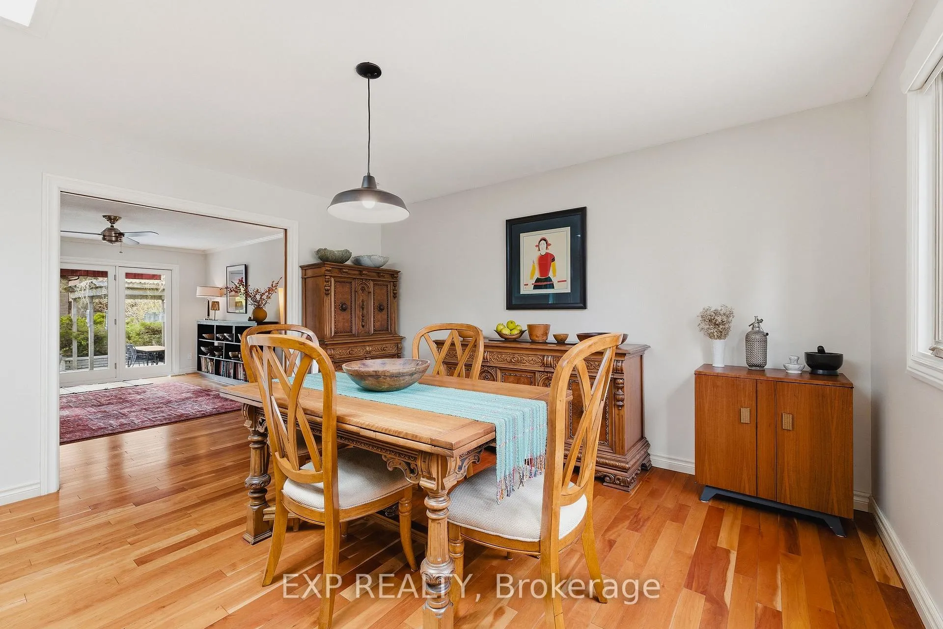 Photo 9 of 459 Lee Avenue, Waterloo, Lincoln Village — HOMEH