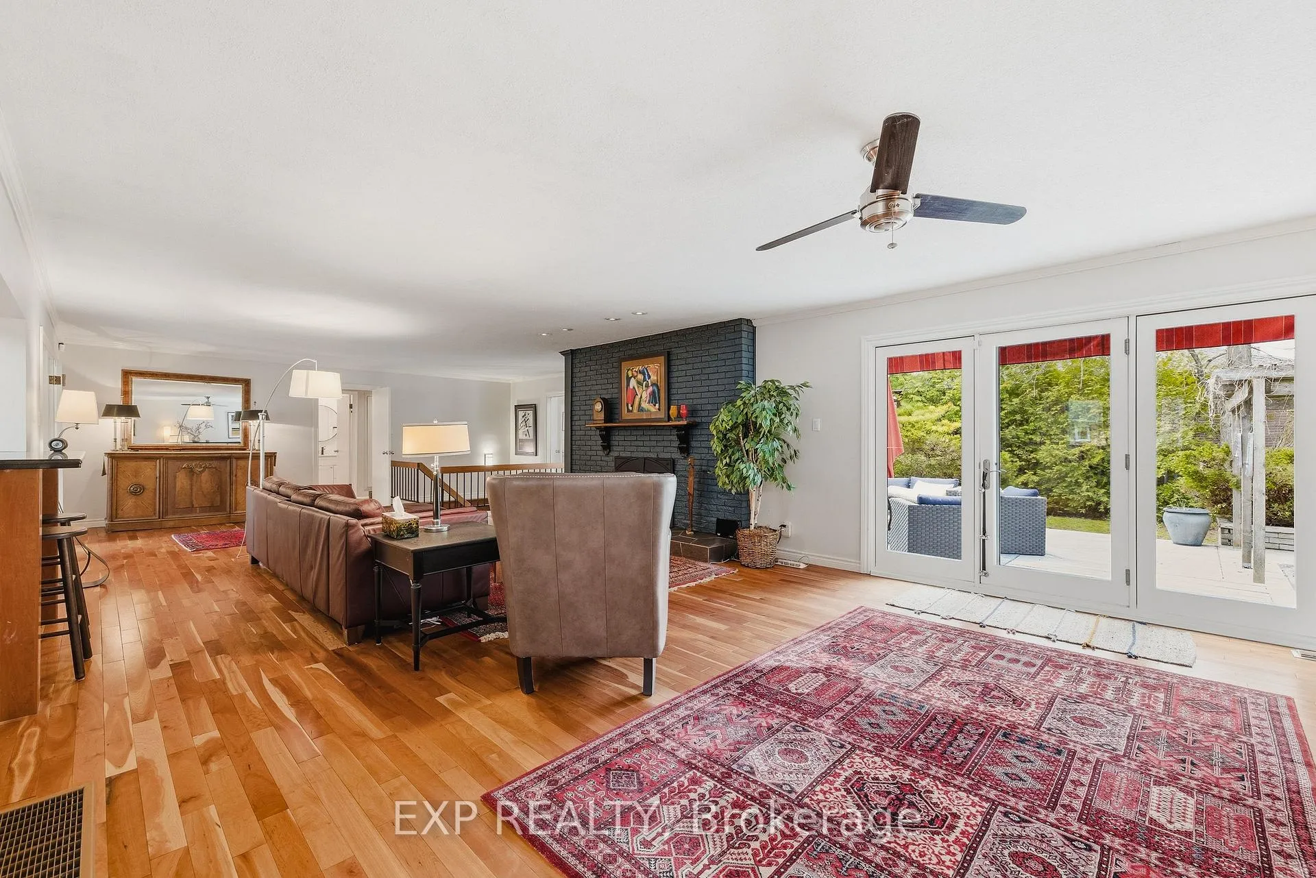 Photo 10 of 459 Lee Avenue, Waterloo, Lincoln Village — HOMEH