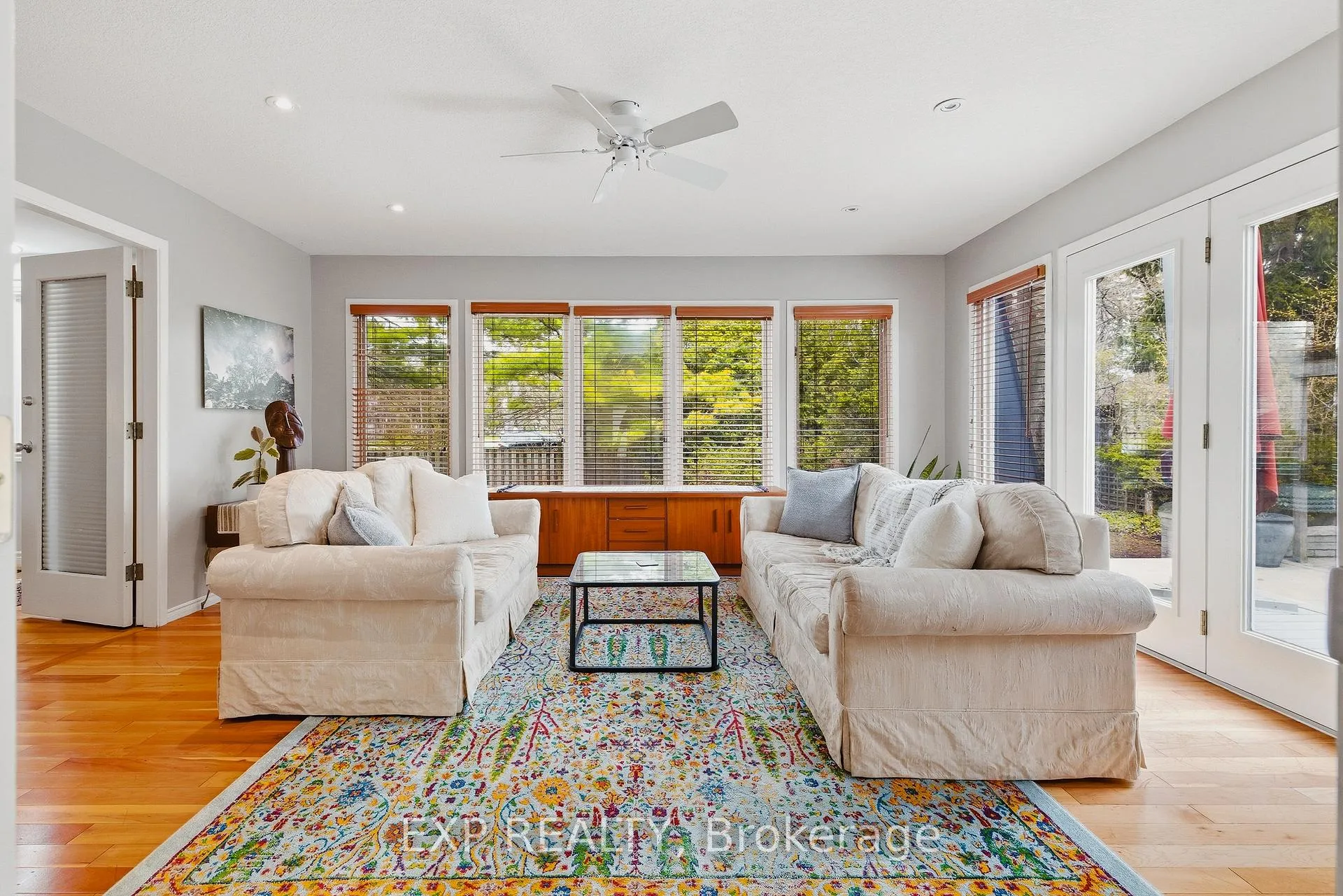 Photo 17 of 459 Lee Avenue, Waterloo, Lincoln Village — HOMEH