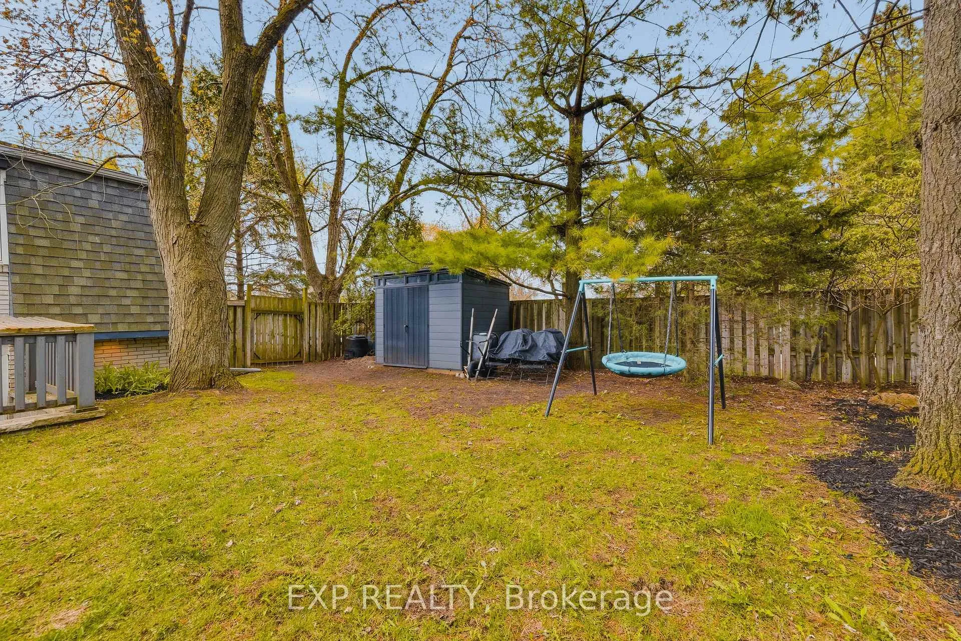 Photo 40 of 459 Lee Avenue, Waterloo, Lincoln Village — HOMEH