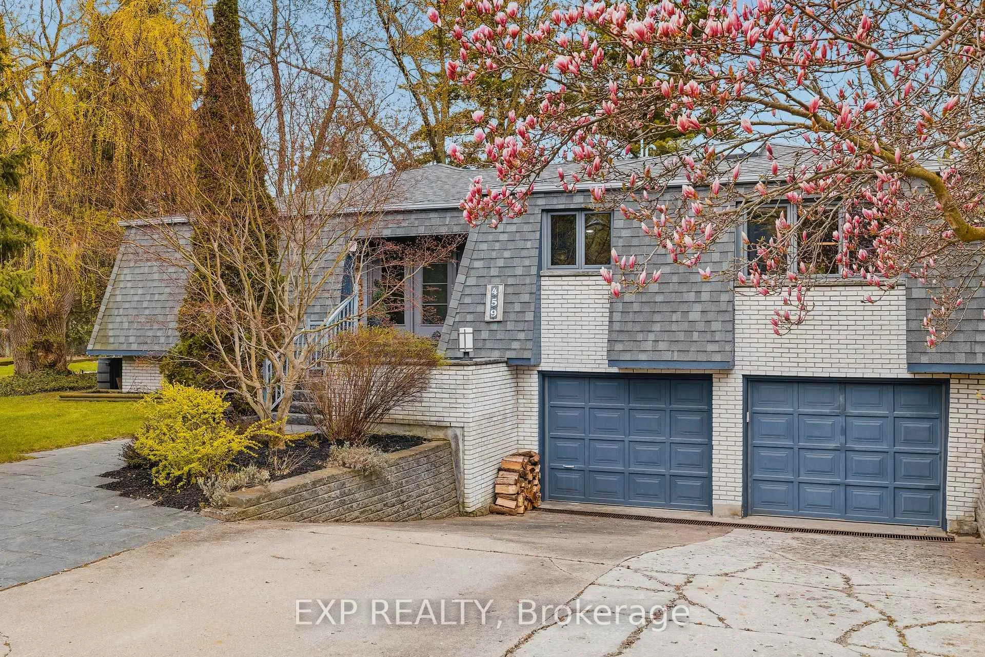 Photo 43 of 459 Lee Avenue, Waterloo, Lincoln Village — HOMEH