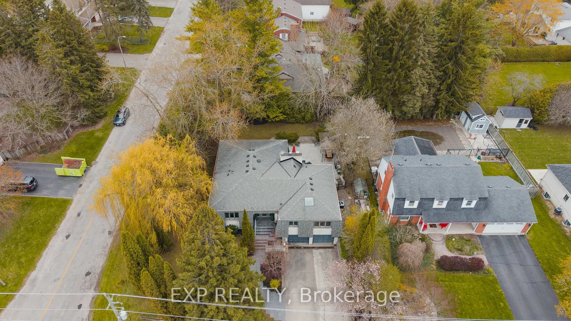 Photo 47 of 459 Lee Avenue, Waterloo, Lincoln Village — HOMEH